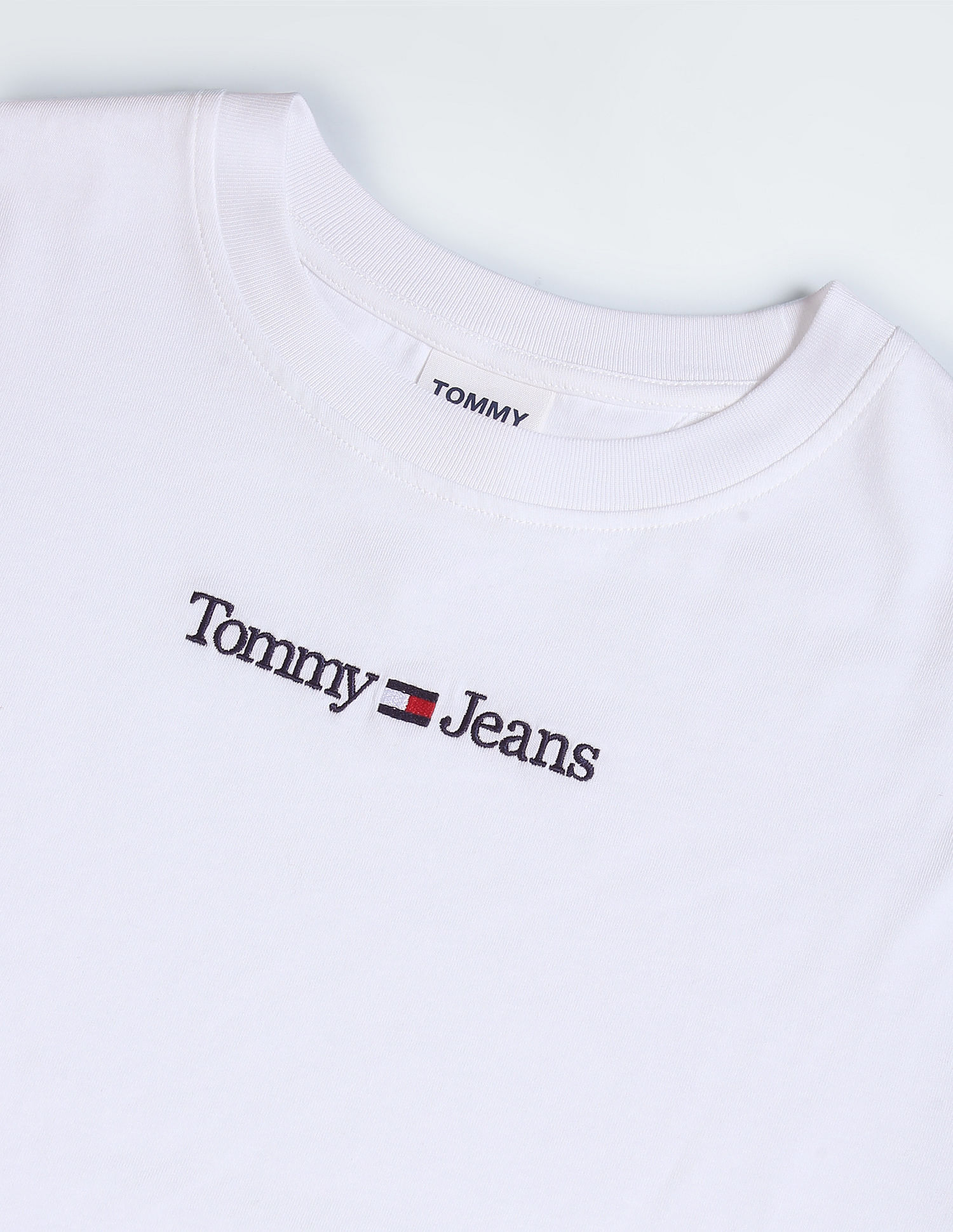 Tommy Hilfiger Classic Fit Serif Linear Logo T-Shirt
