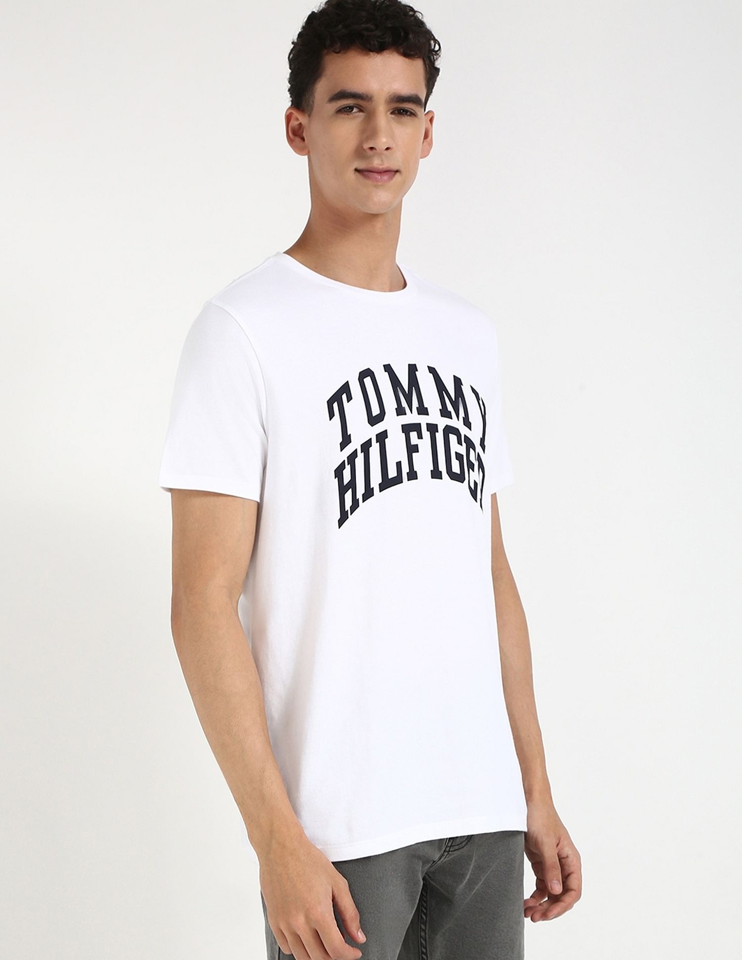 Tommy Hilfiger Logo Regular-Fit Cotton T-Shirt