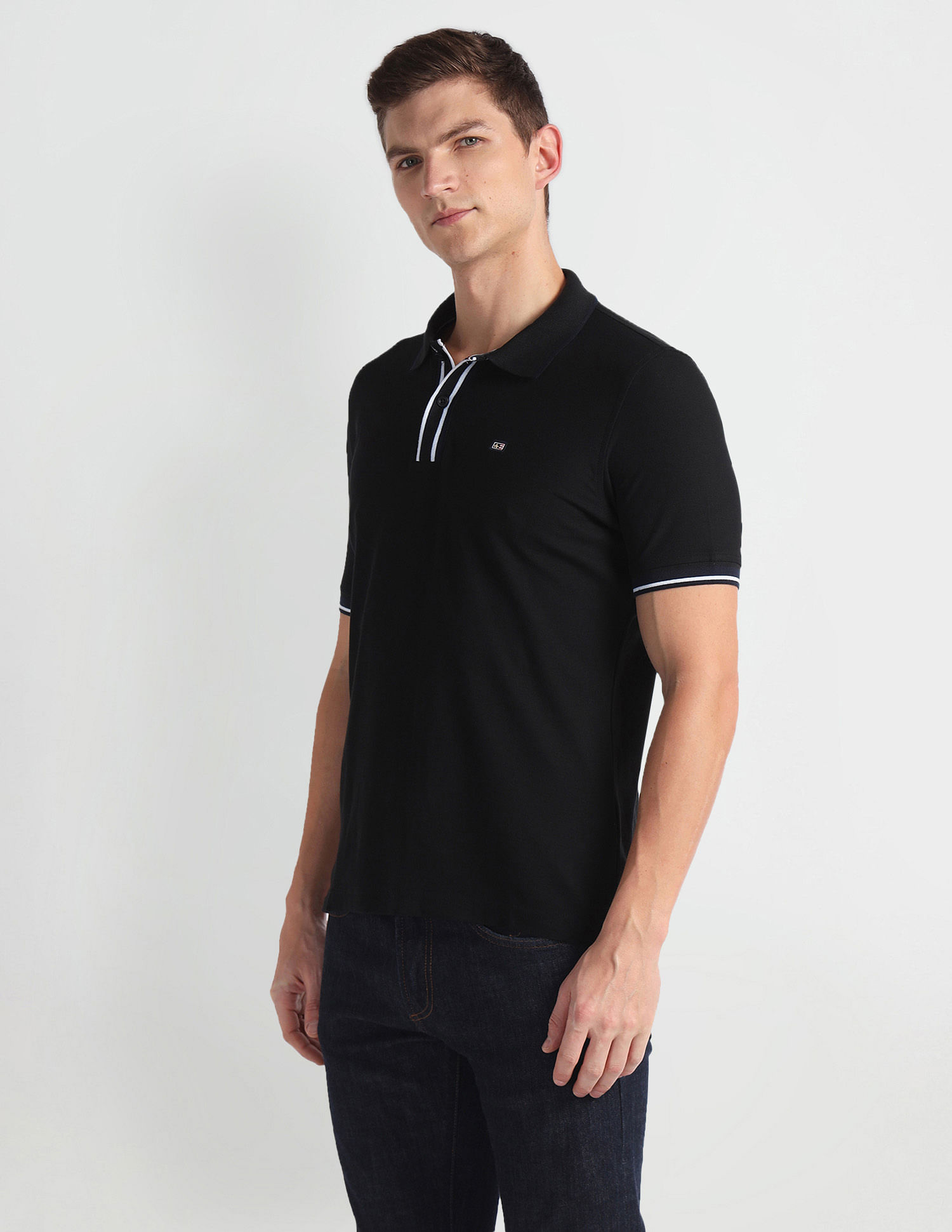 Arrow Sports Tipped Collar Solid Polo Shirt