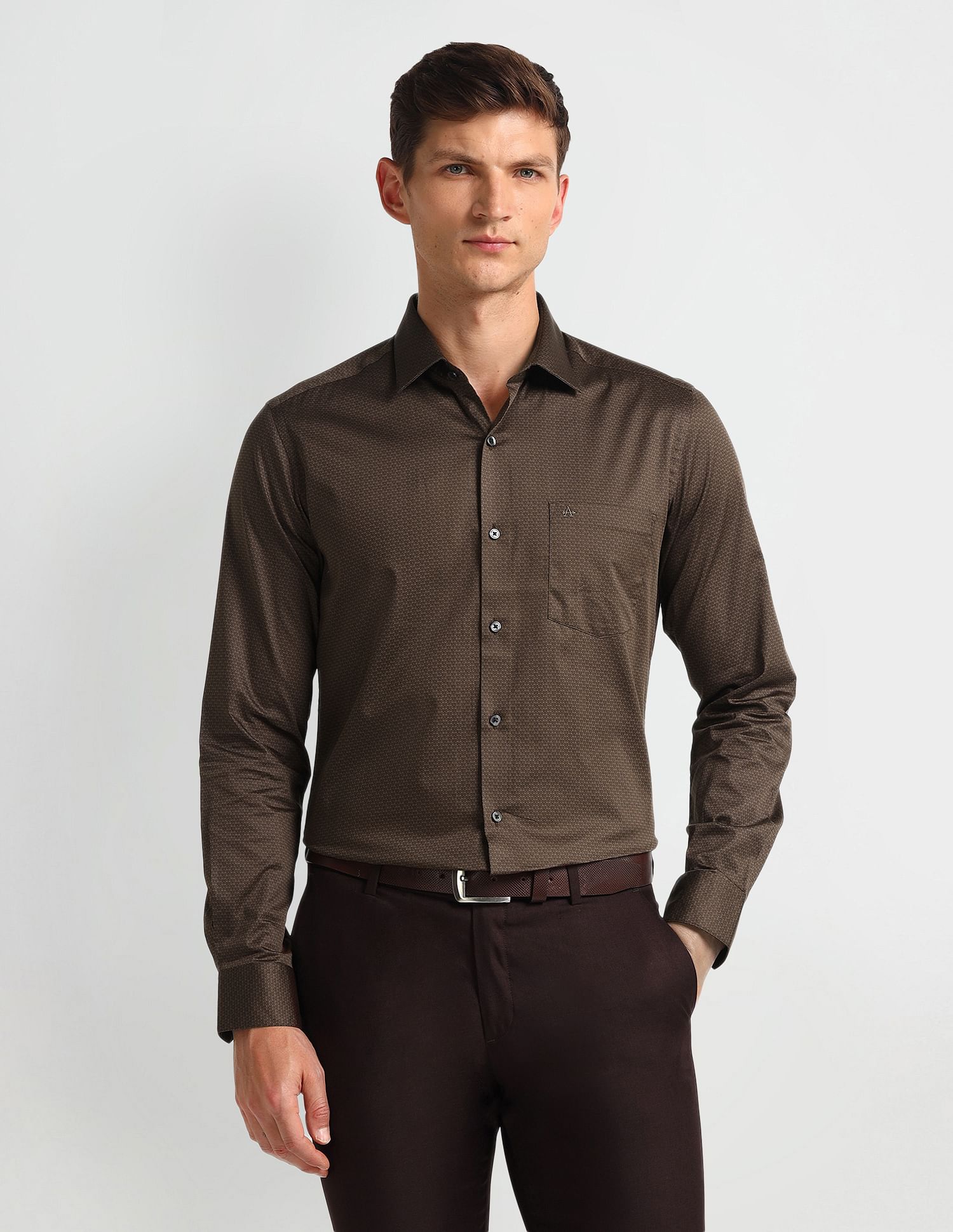 Arrow Manhattan Slim Fit Cotton Shirt