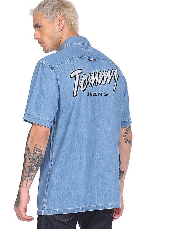 Buy Tommy Hilfiger Men Blue Relaxed Fit Summer Denim Casual Shirt