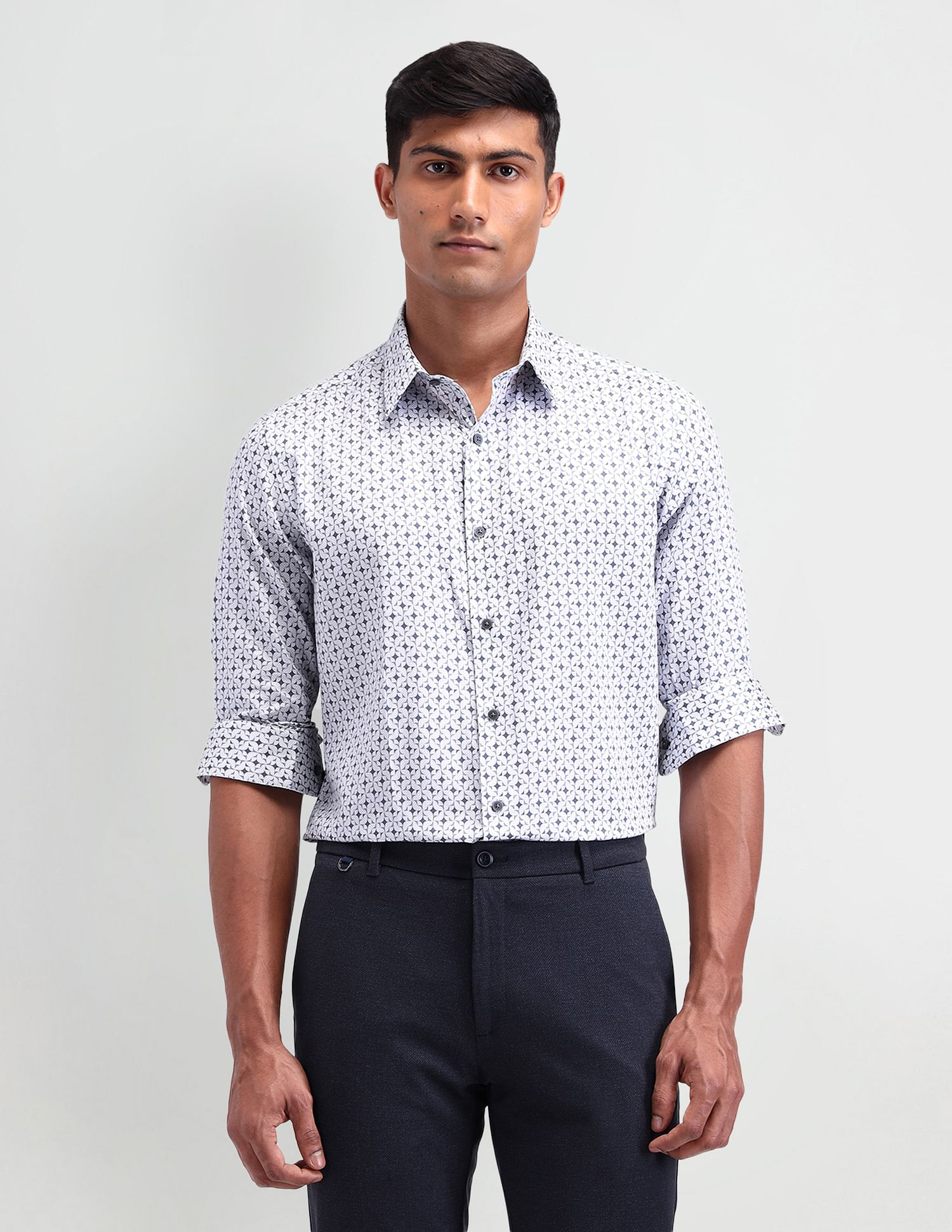 Arrow Newyork Manhattan Slim Fit Satin Shirt