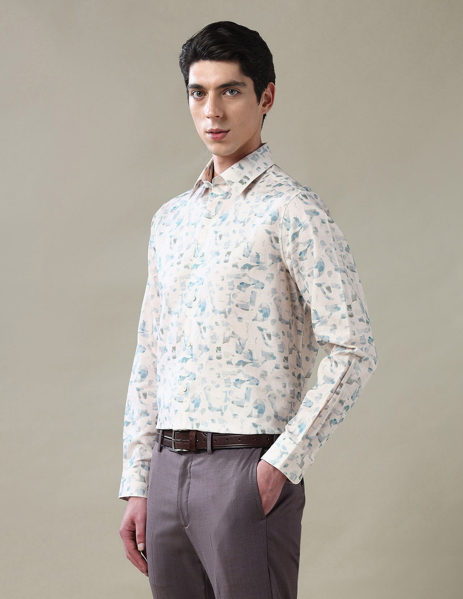 Arrow Tailored Fit 1851 Shirt