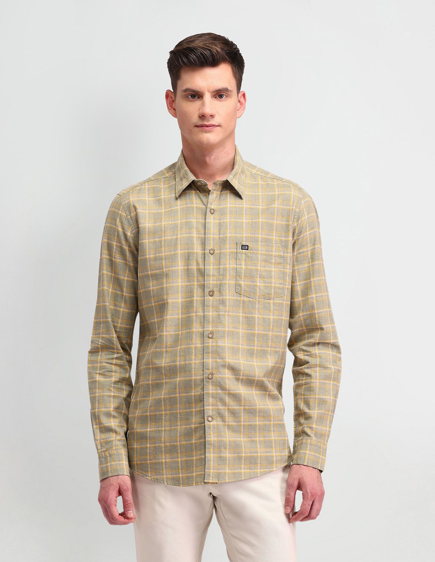 Arrow Sport Slim Fit Herringbone Shirt