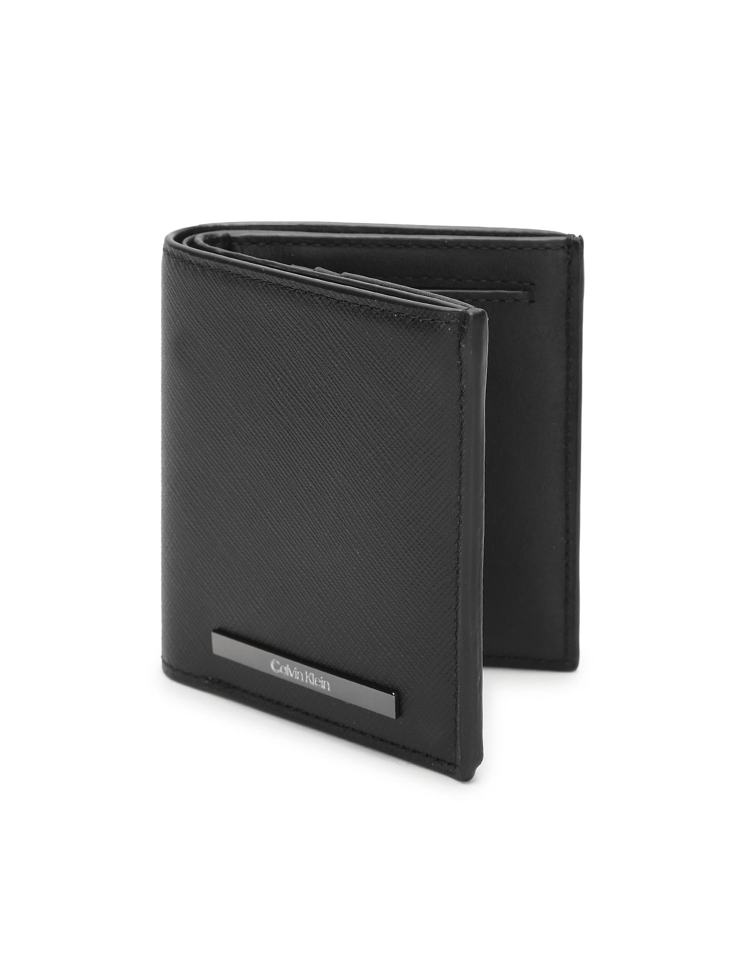 Buy Calvin Klein Jeans Modern Bar Tri Fold Wallet NNNOW