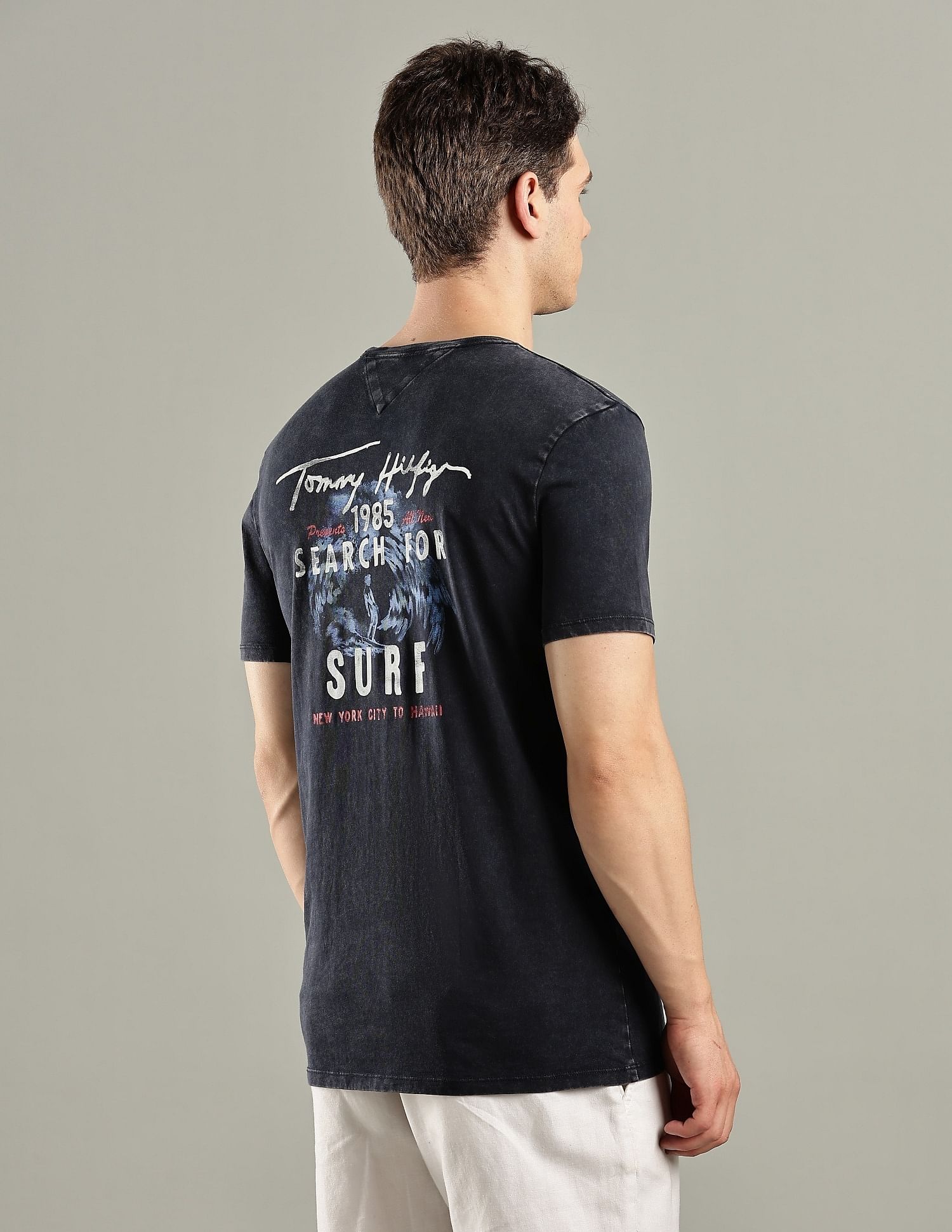 Tommy Hilfiger Graphic Regular-Fit Cotton T-Shirt