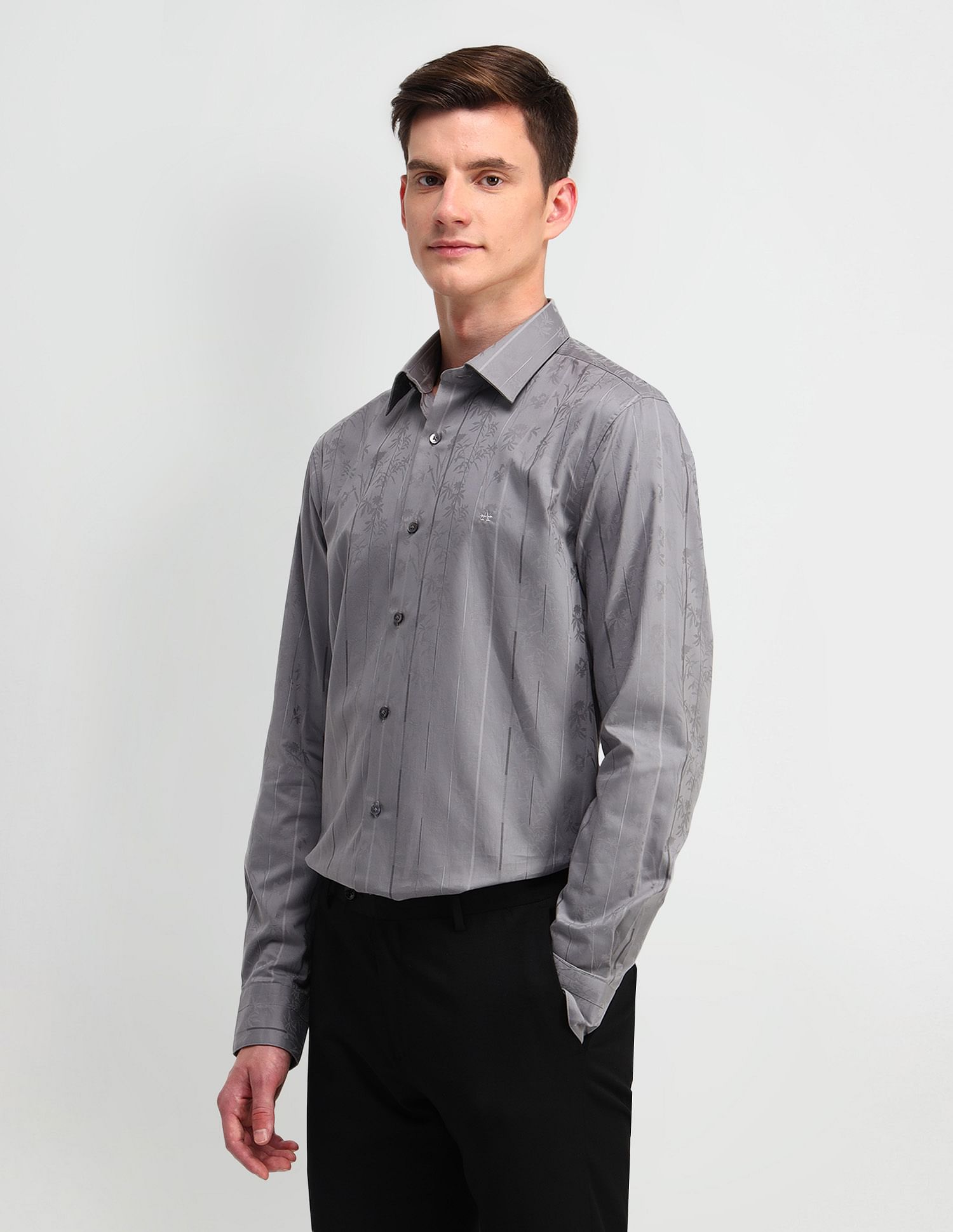 Arrow Tailored Fit Jaquard Shirt