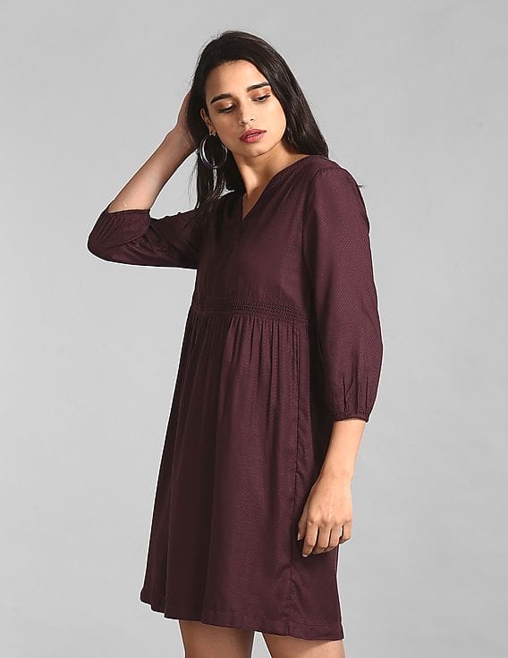 Buy GAP Women Purple Solid Lace Dress - NNNOW.com