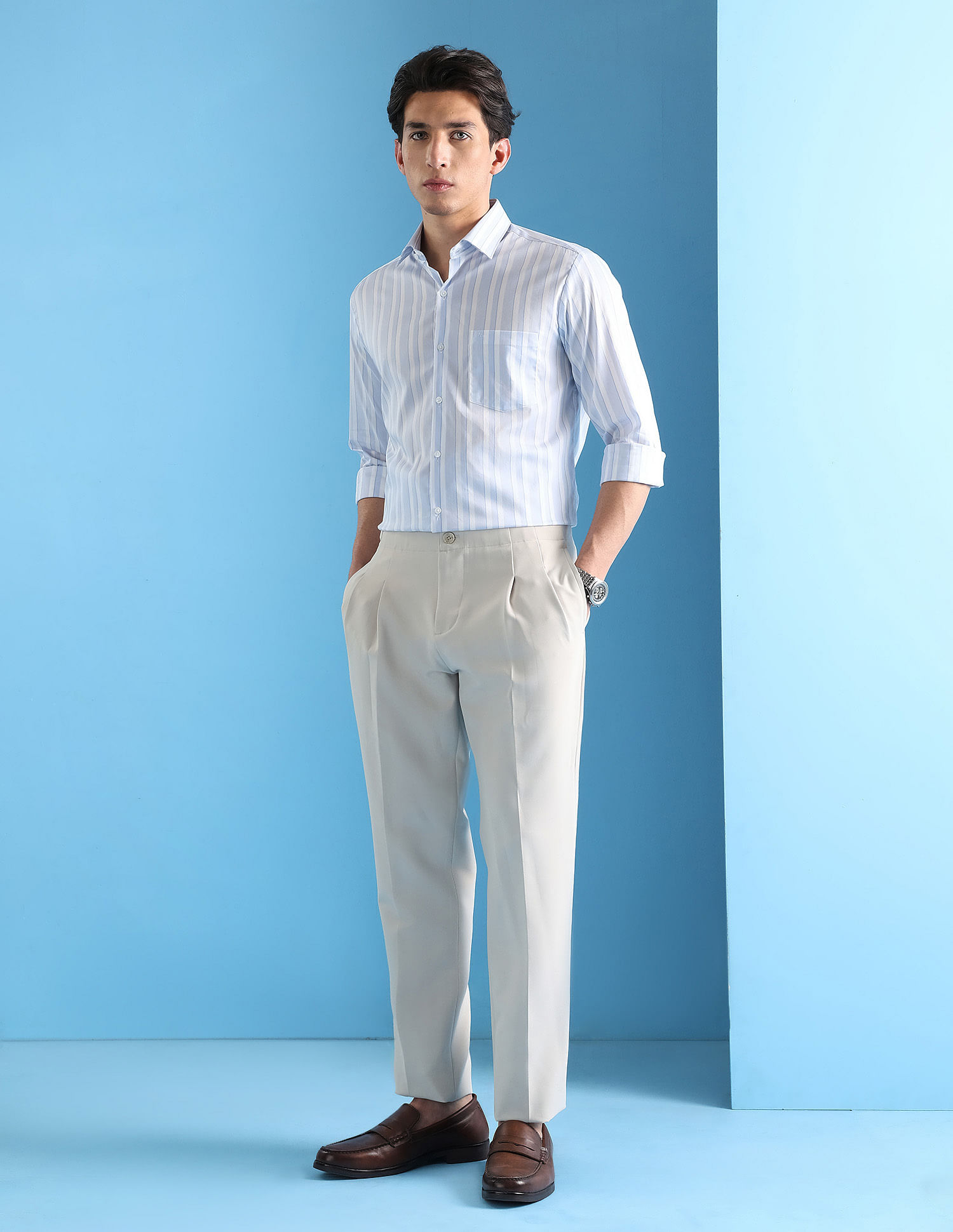 Arrow Manhattan Slim Fit Twill Velocity Shirt