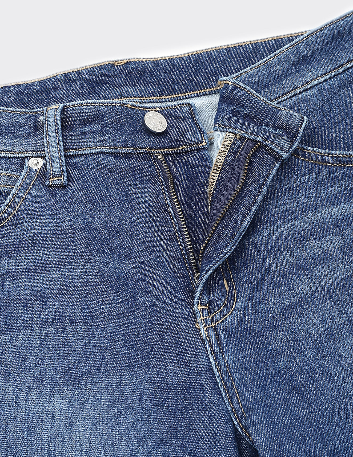 Calvin Klein Jeans Body Slim Fit Jeans