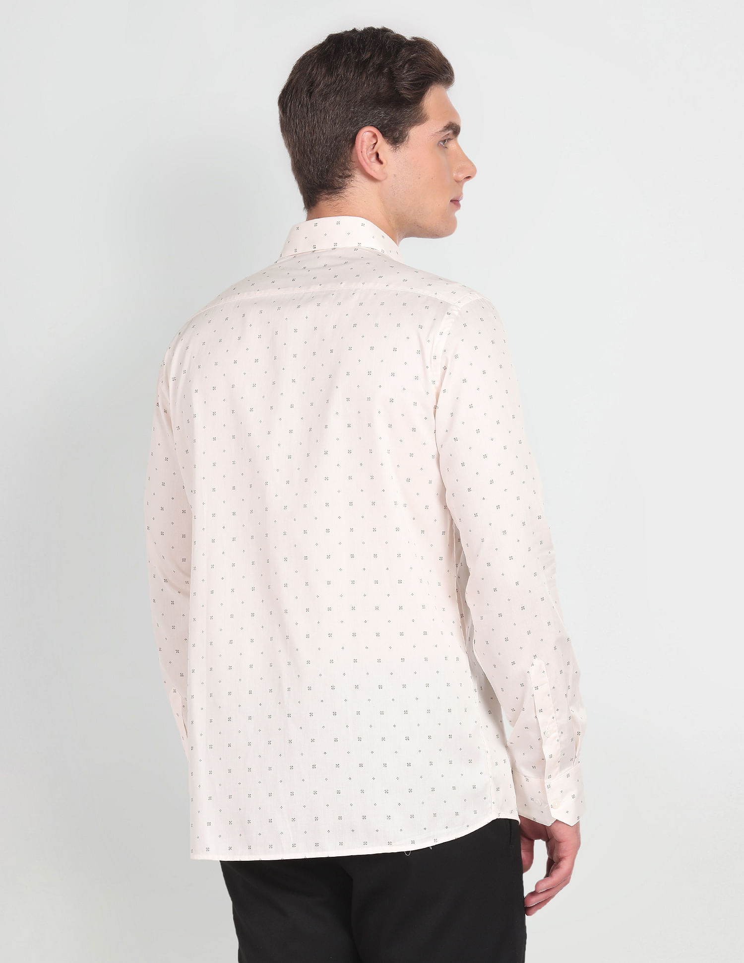 Arrow Manhattan Slim Fit Twill Shirt