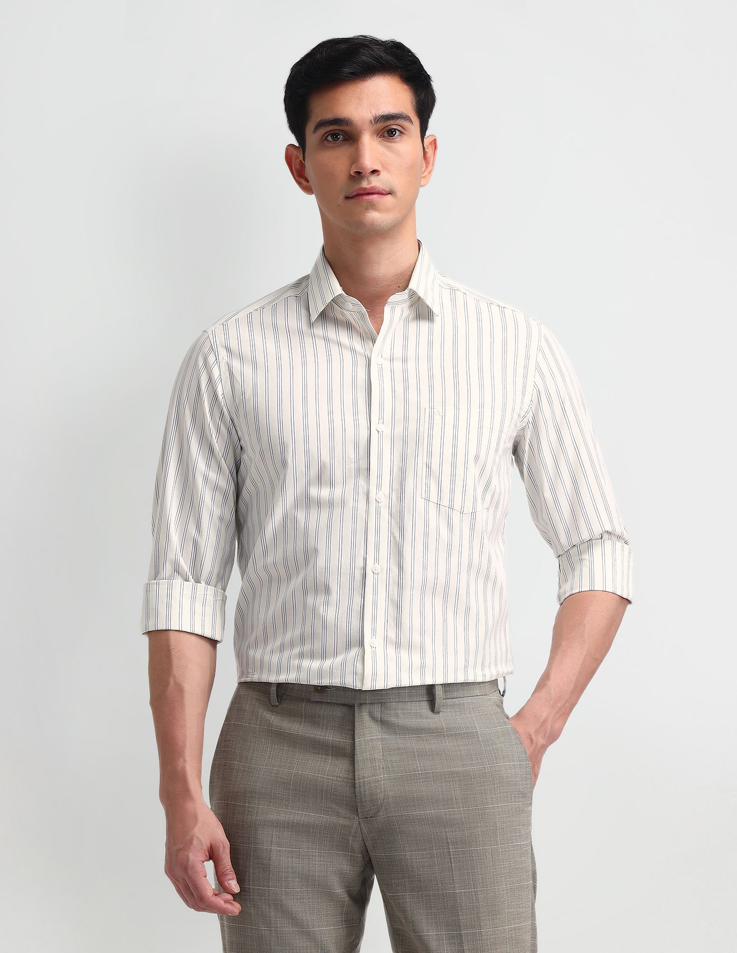 Arrow Manhattan Slim Fit Oxford Shirt
