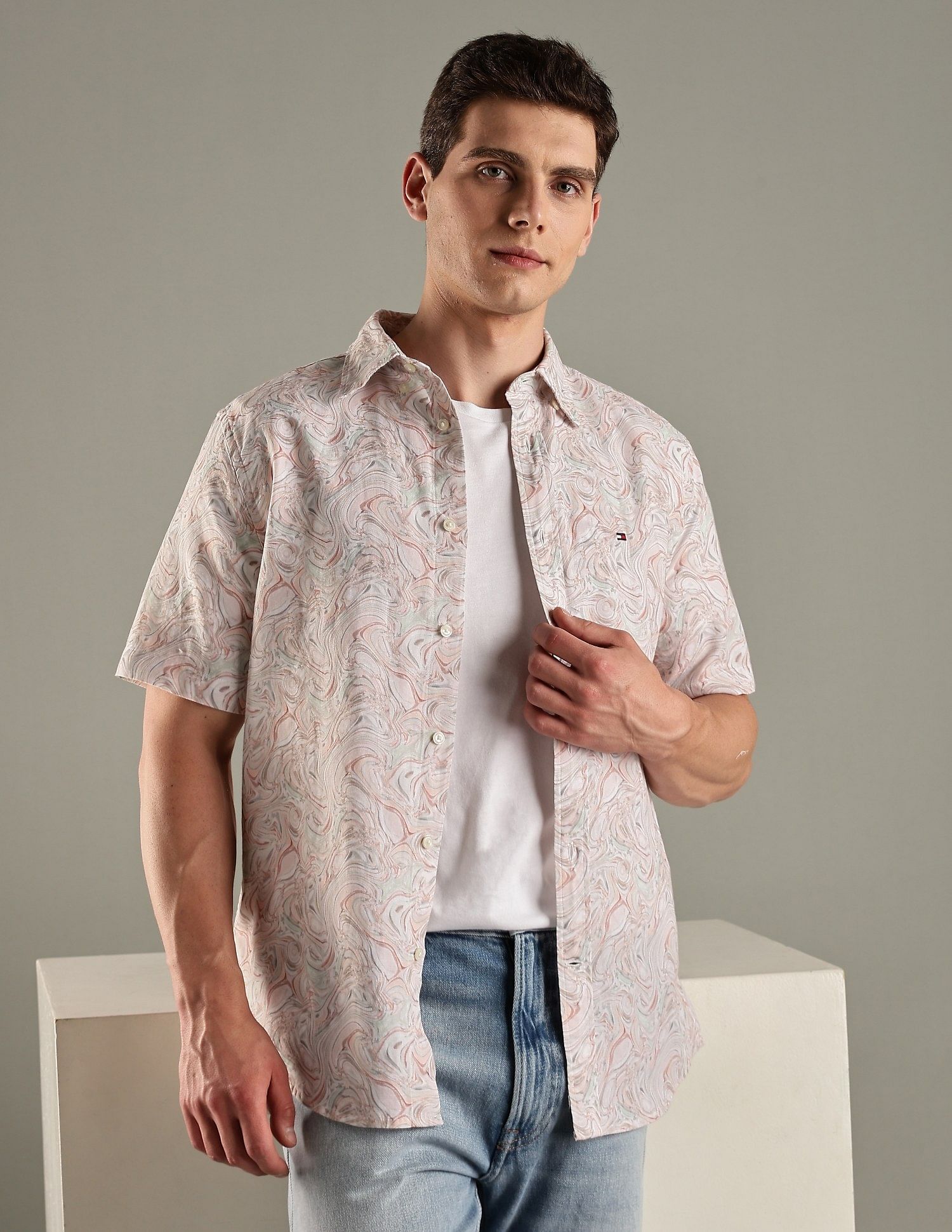 Tommy Hilfiger Printed Regular-Fit Cotton Woven Shirt