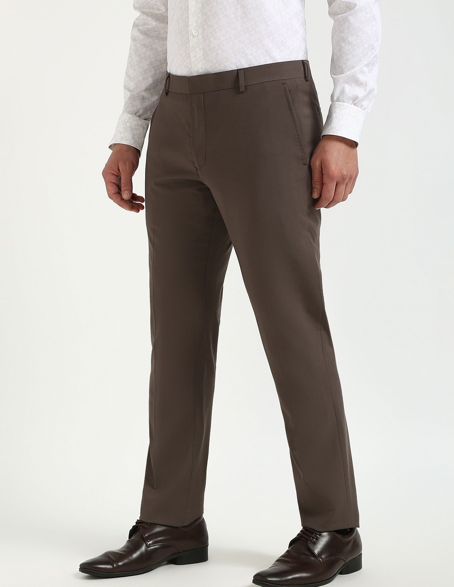 Tommy Hilfiger Regular-Fit Solid Mid-Rise Trouser