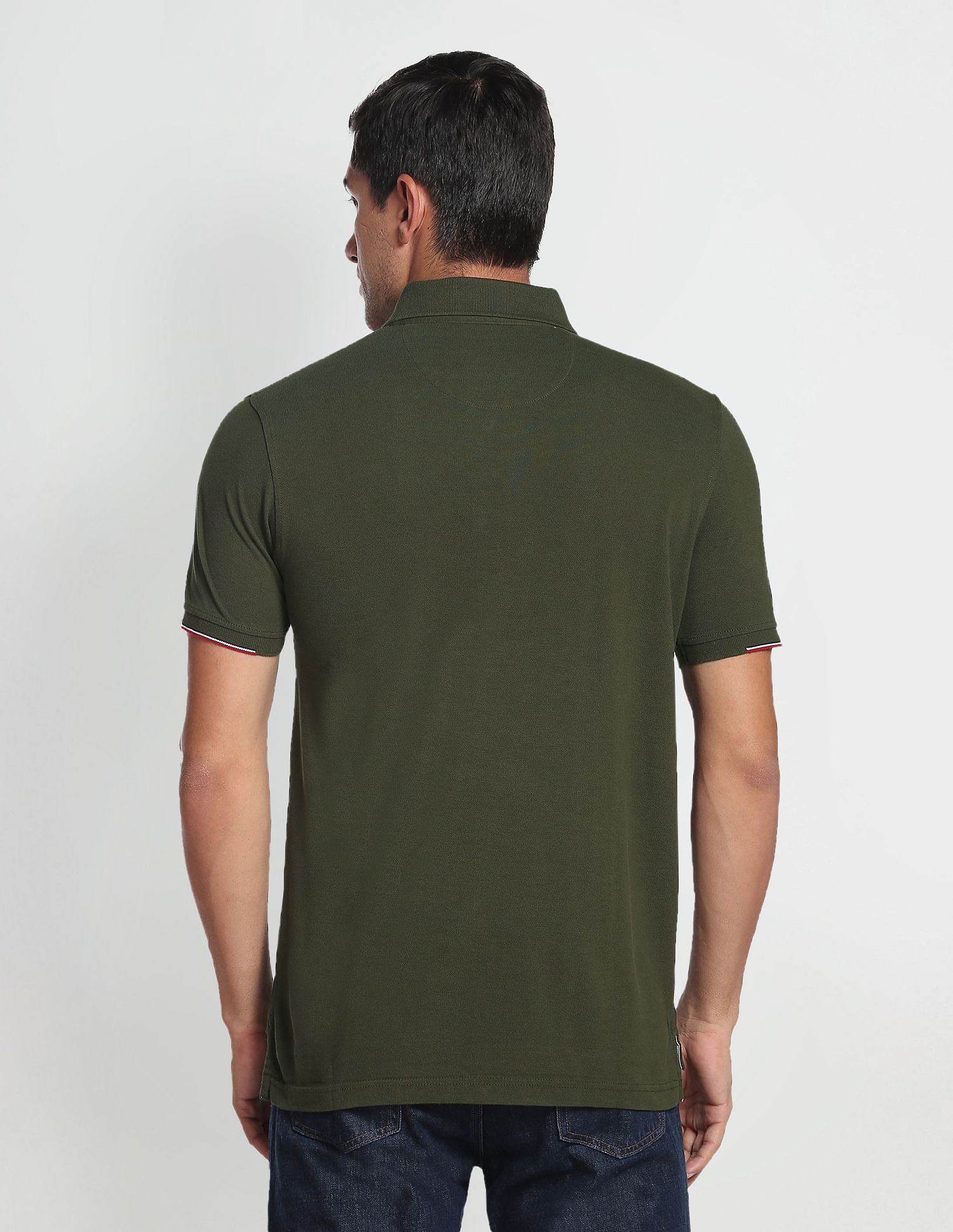 Arrow Sports Compact Cotton Solid Polo Shirt