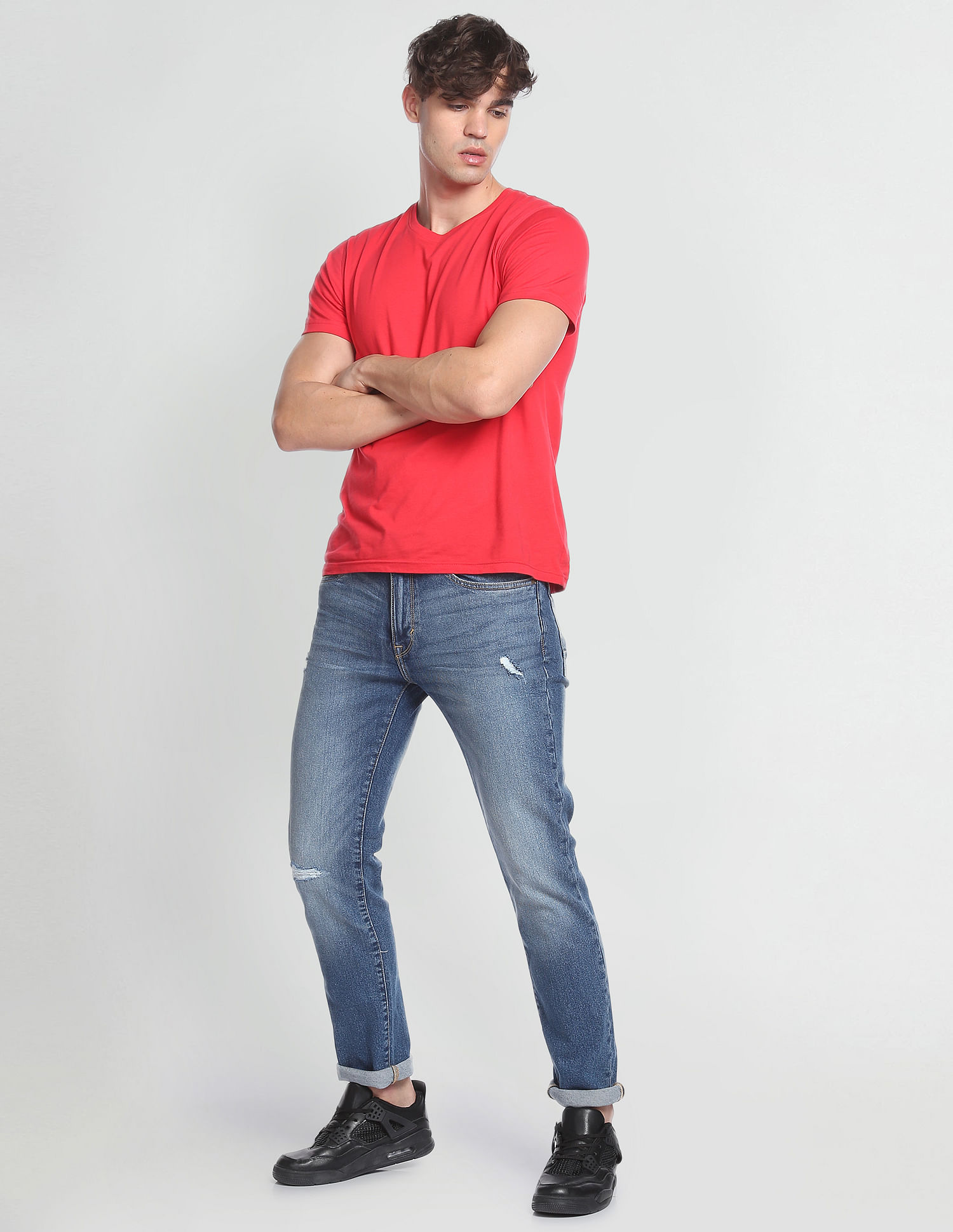 Flying Machine Distressed Slim Tapered Fit Authentic Signature Jeans