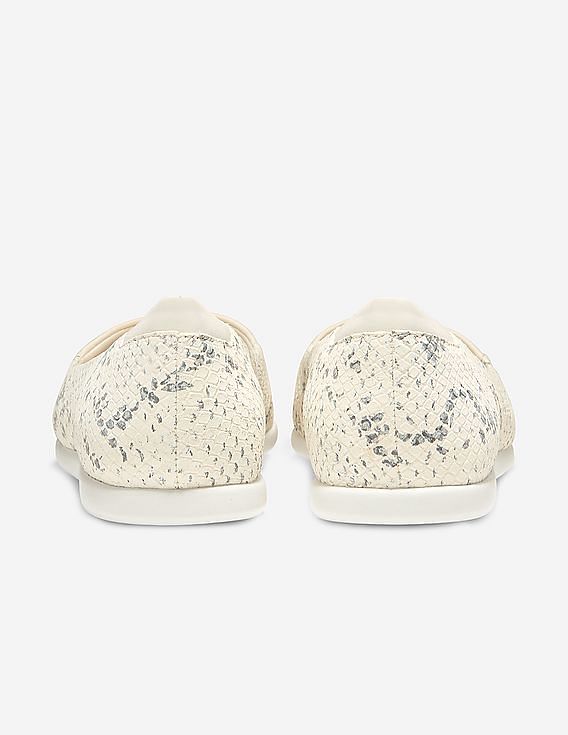 Cole Haan Women Ivory Roccia Print Grand Ambition Skimmer