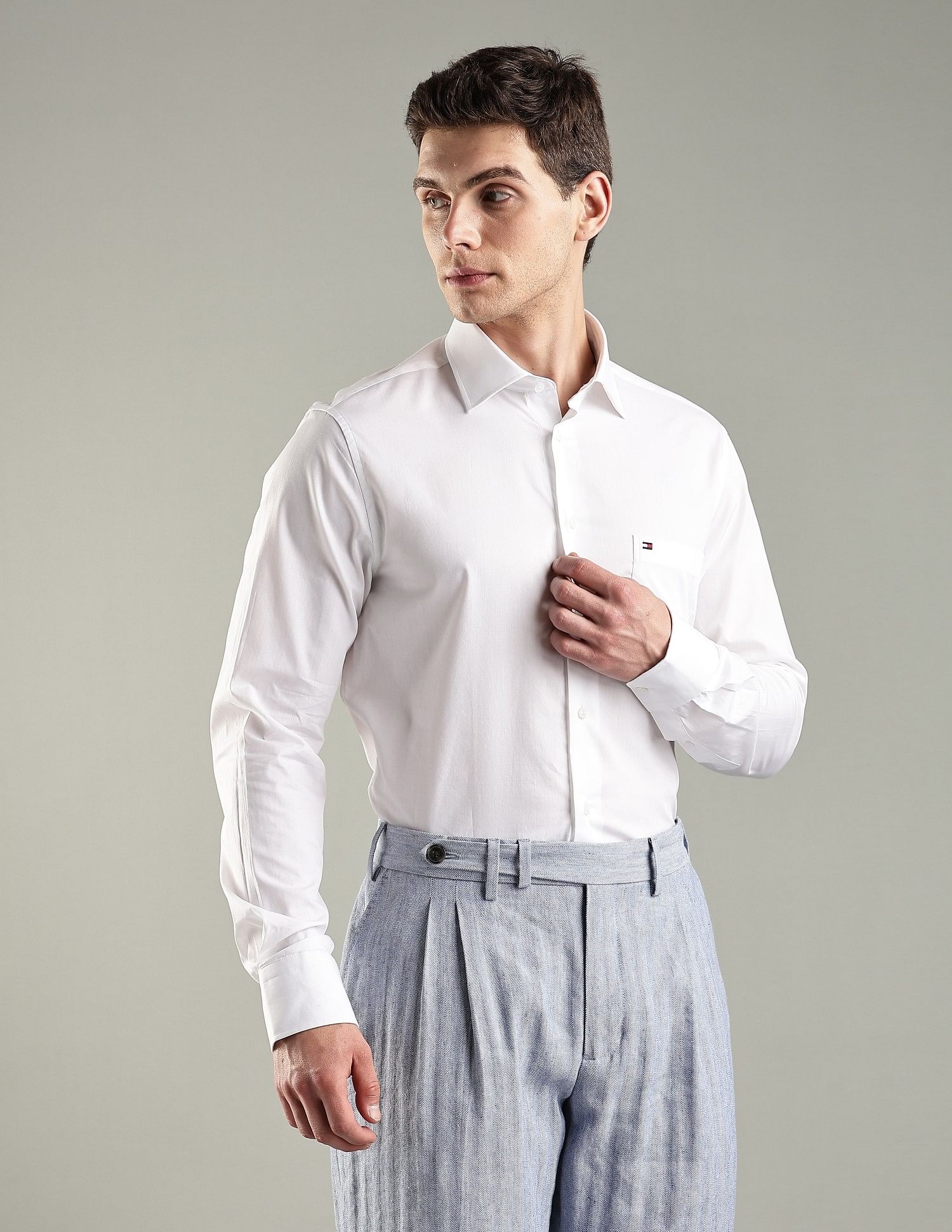 Tommy Hilfiger Solid Regular-Fit Cotton Woven Shirt