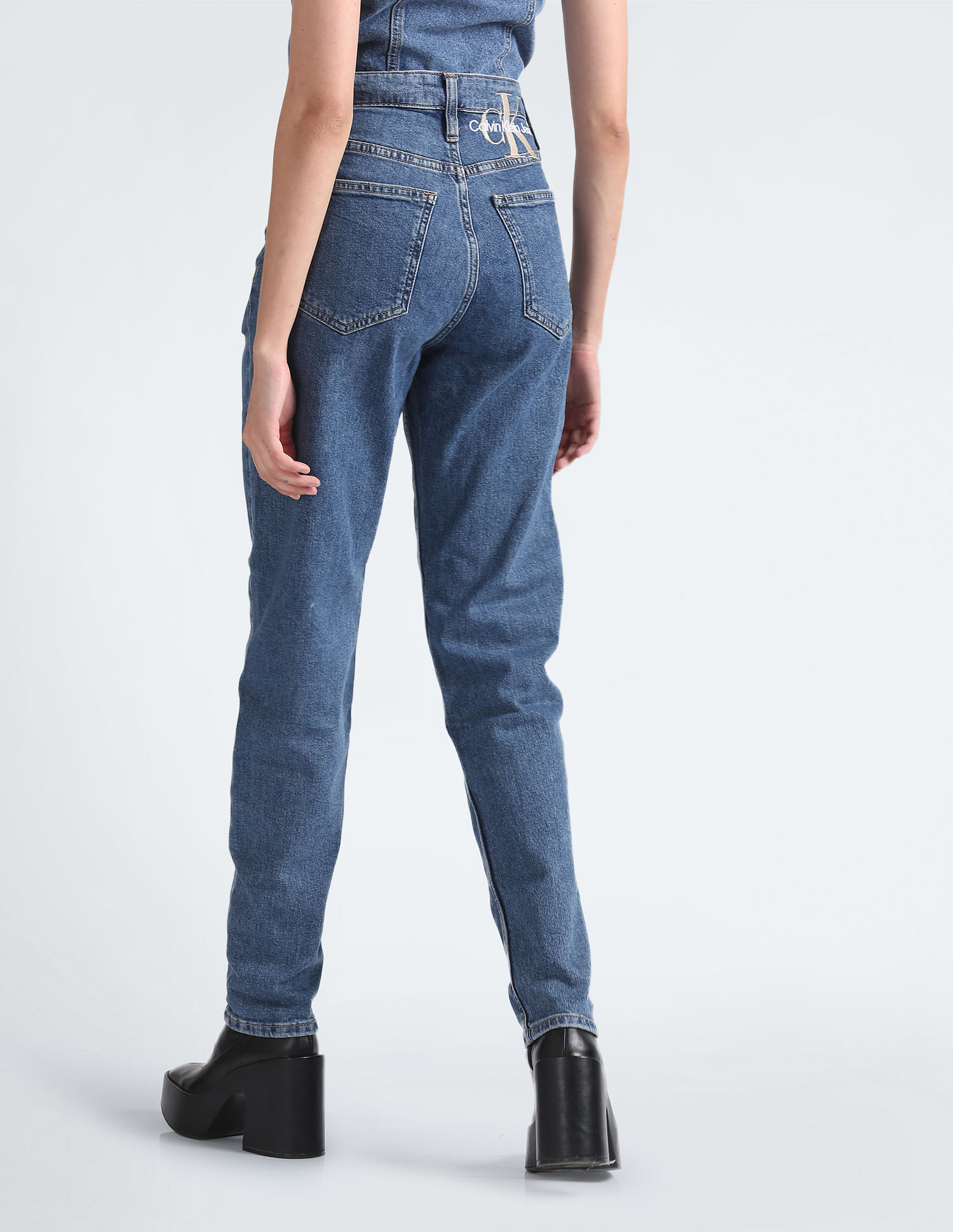 Calvin Klein Mid Rise Mom Fit Jeans