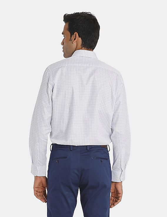 Buy Arrow Regular Fit Check Formal Shirt - NNNOW.com