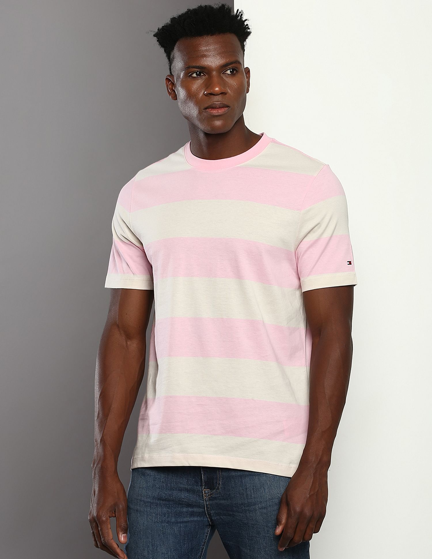 T shirt tommy hot sale hilfiger rosa