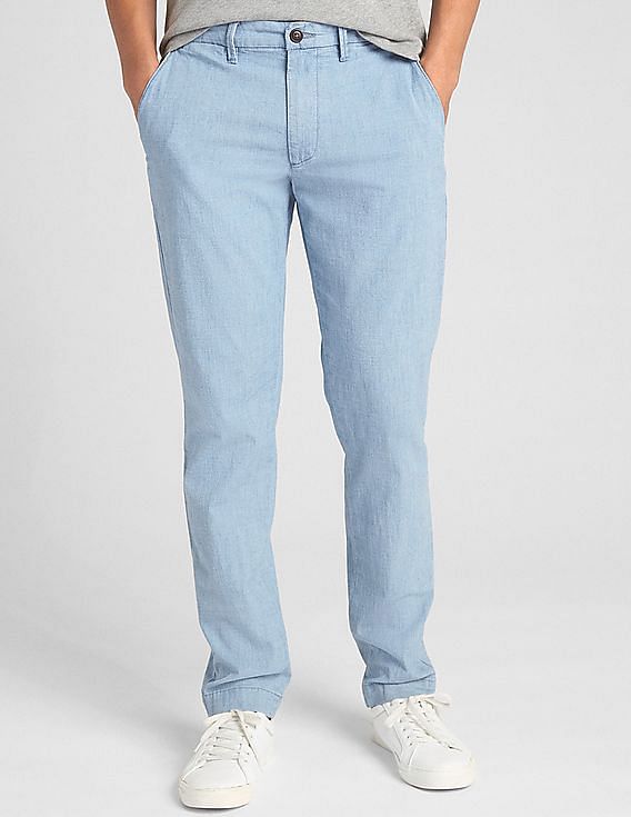 gap wearlight khakis