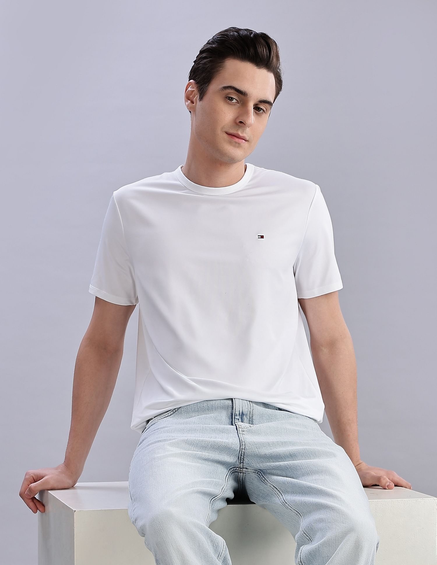 Tommy Hilfiger Solid Regular-Fit Polyester T-Shirts