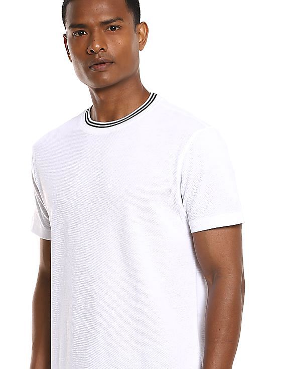 mens textured t shirt