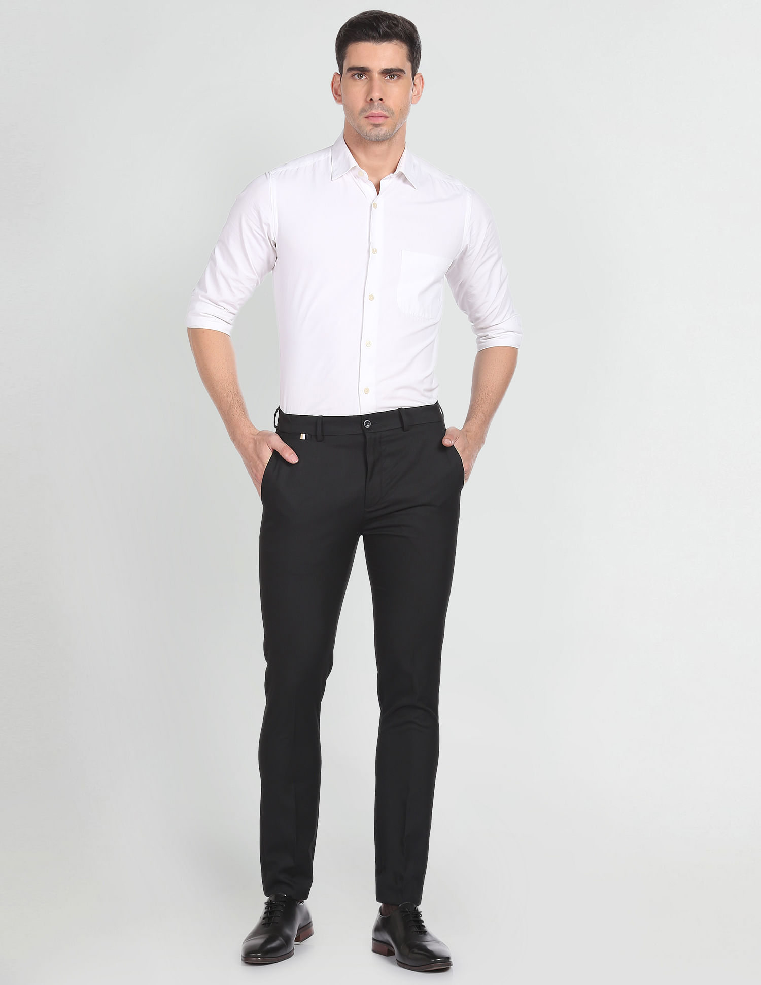 Arrow Newyork Jackson Super Slim Solid Trousers