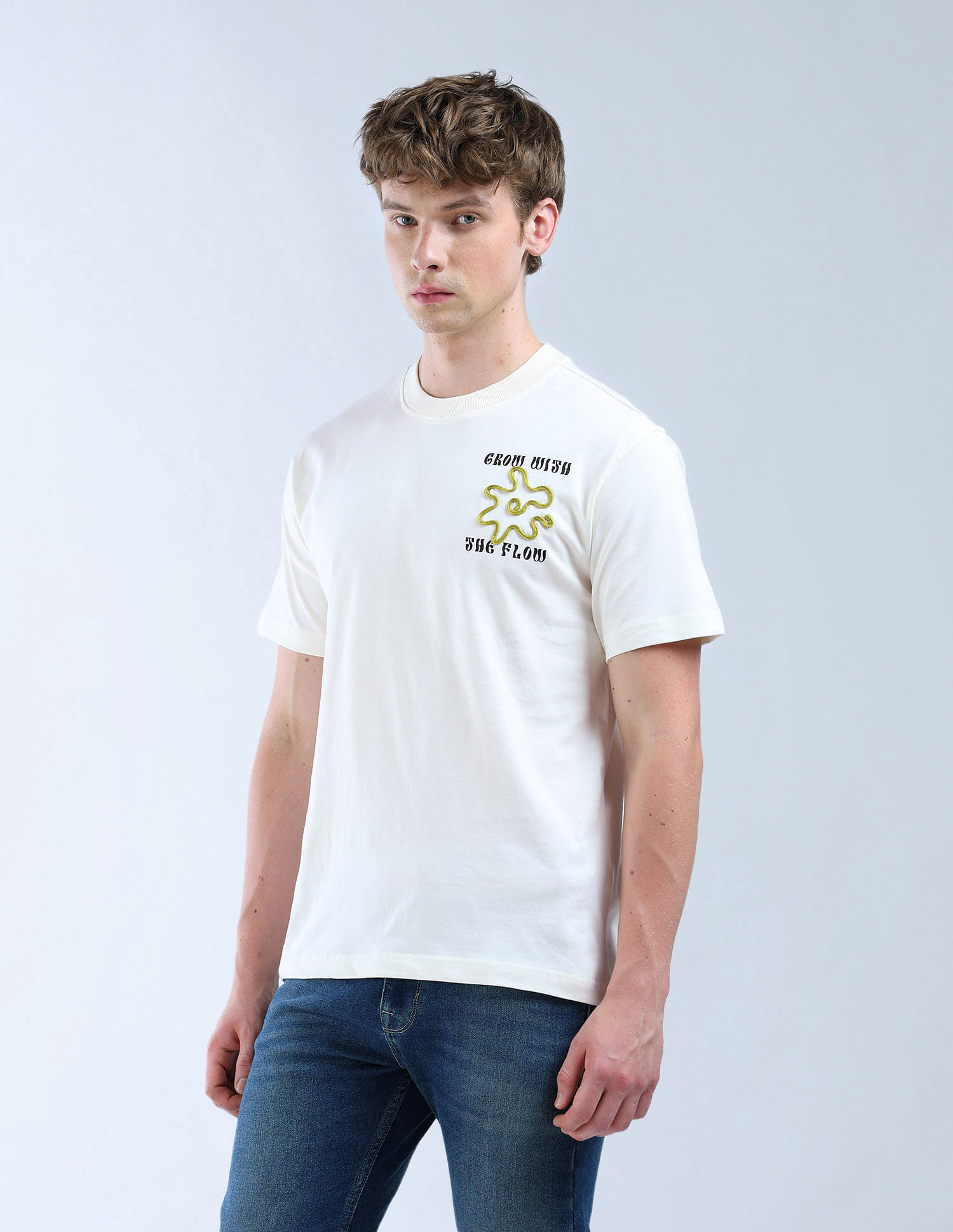 Flying Machine Aplliqued Pattern Color Of Home T-Shirt