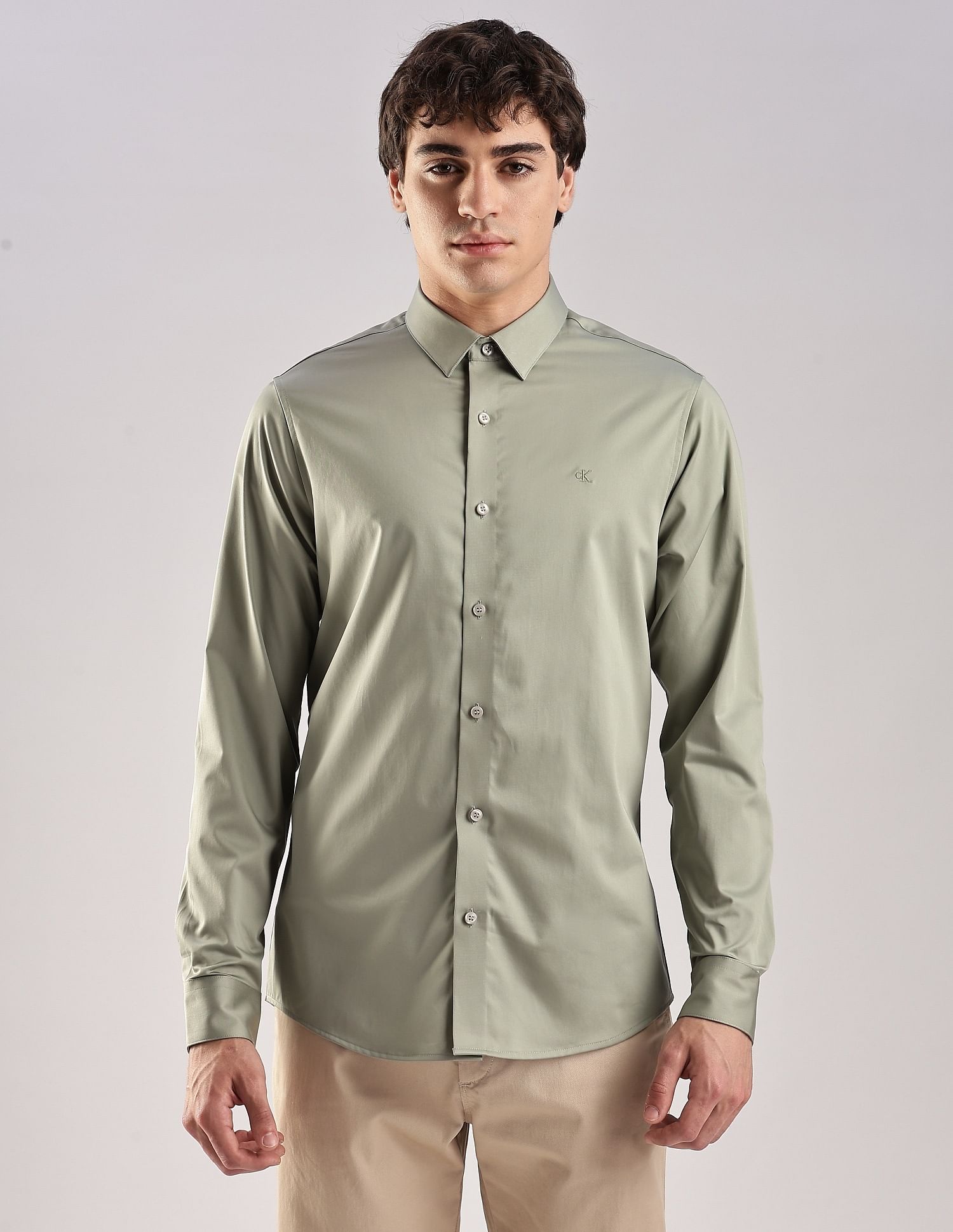 Calvin Klein Jeans Solid Slim Fit Satin Woven Shirt