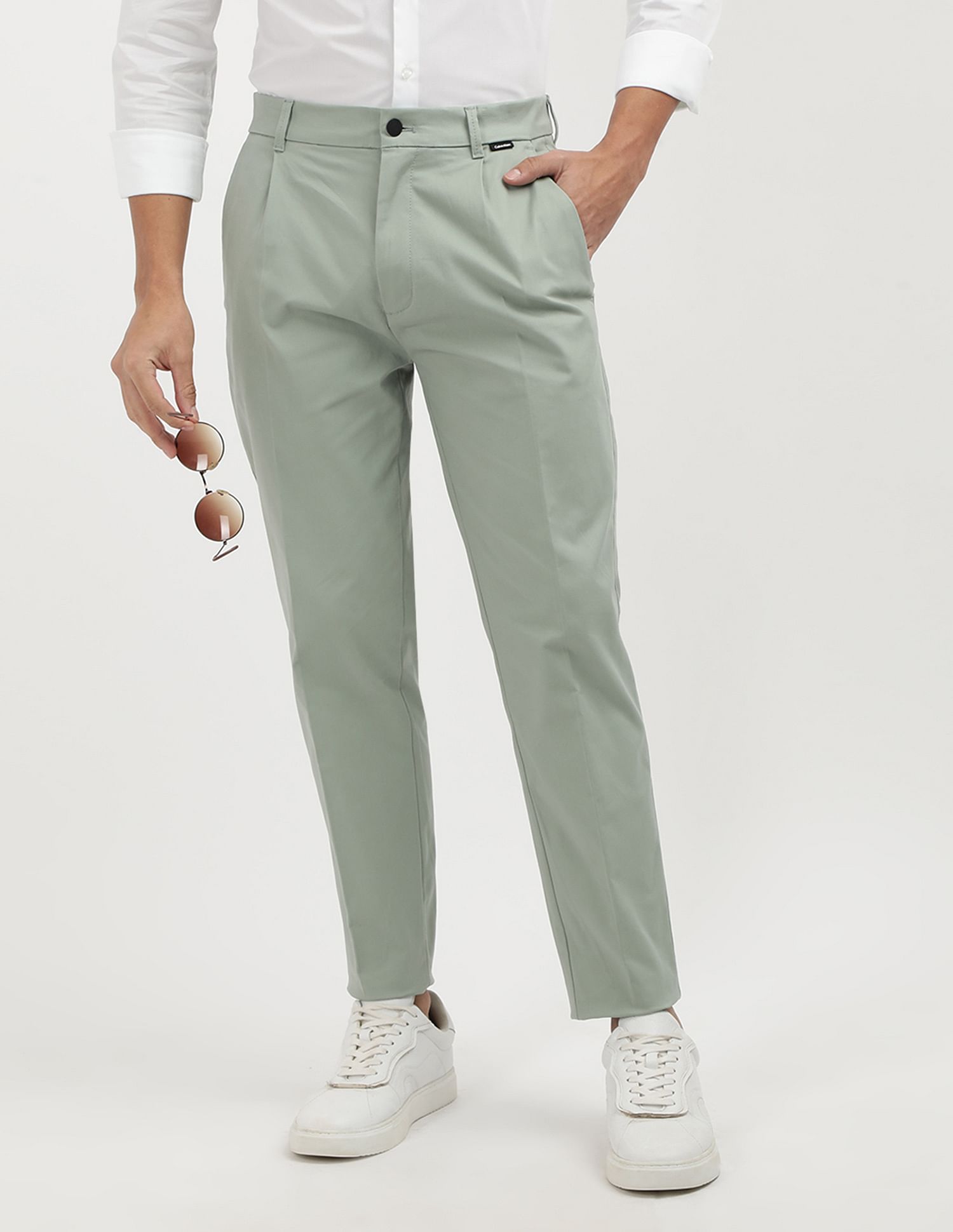 Calvin Klein Jeans Modern Twill Tapered Pleat Pants