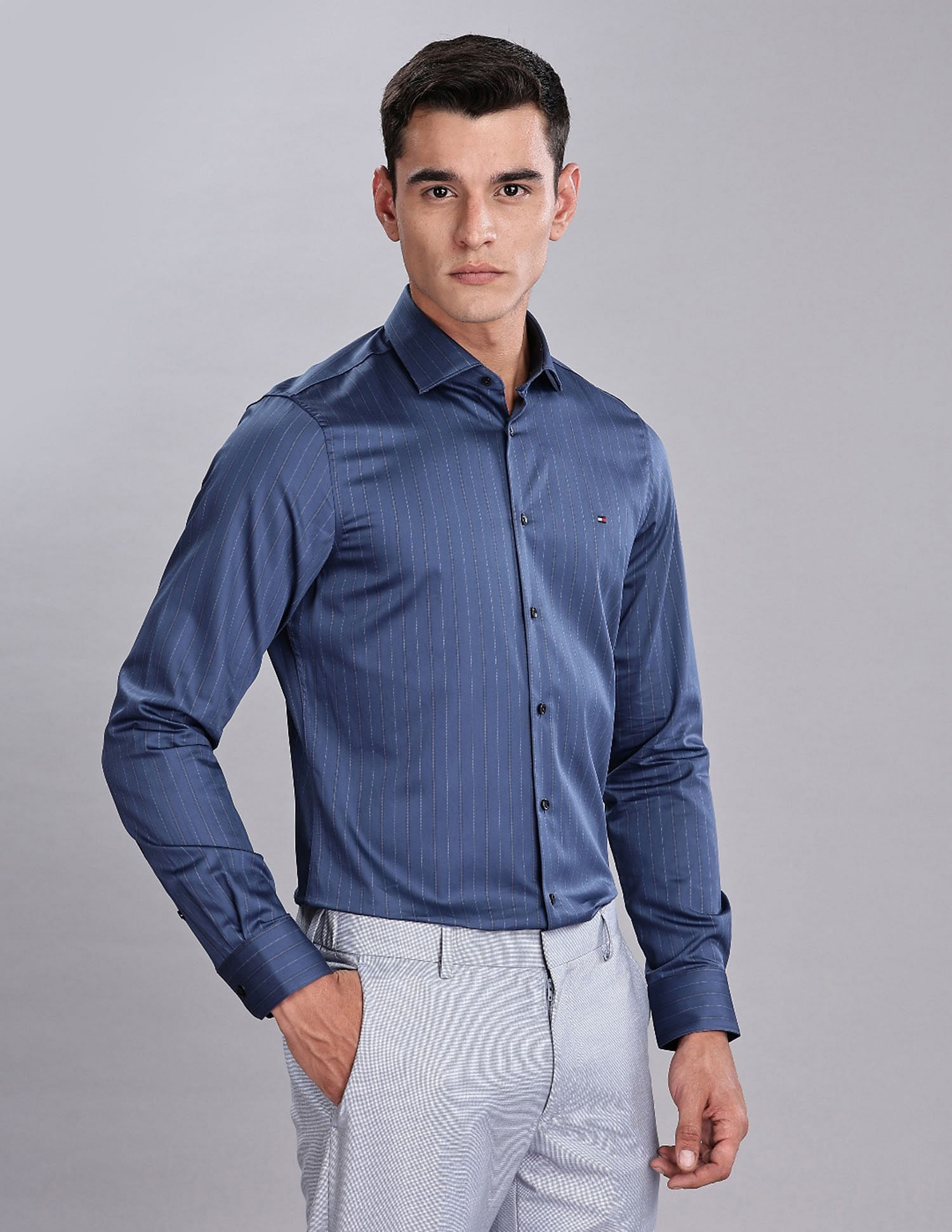 Tommy Hilfiger Striped Regular Fit Plain Woven Shirt