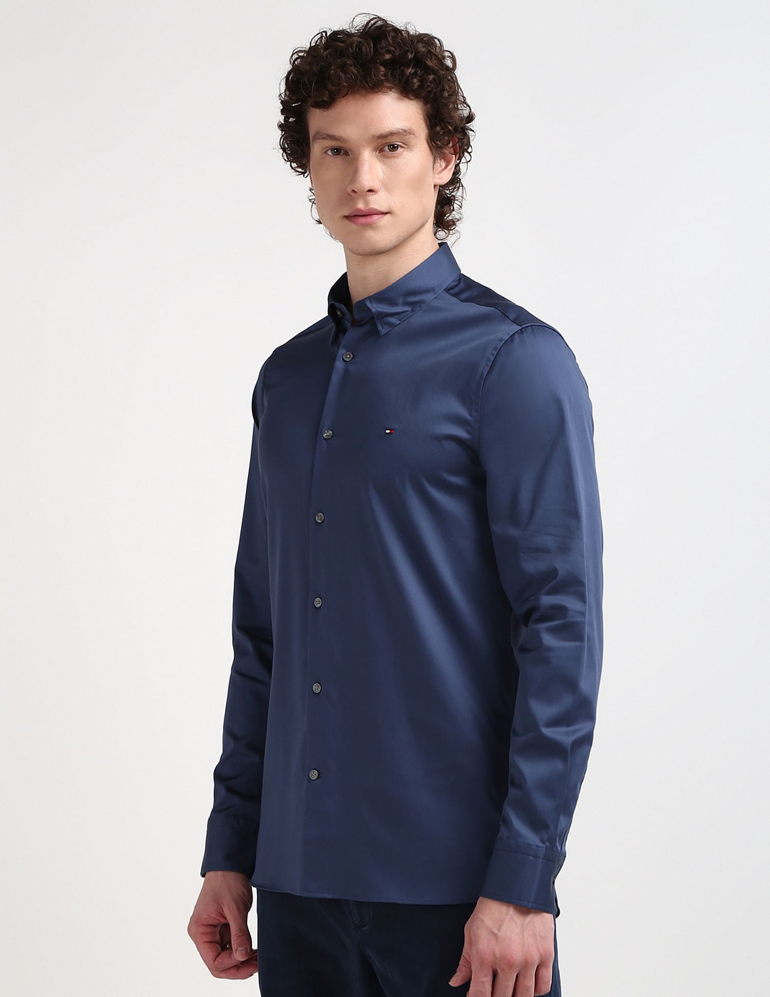 Tommy Hilfiger Solid Satin Slim Fit Shirt