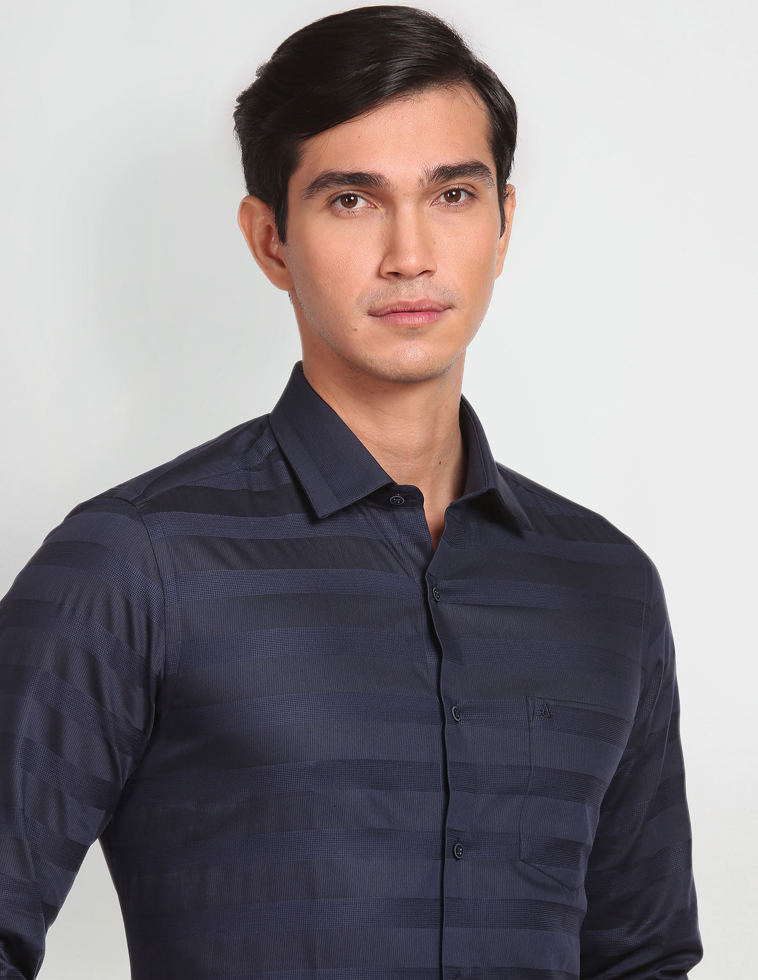 Arrow Manhattan Slim Fit Dobby Formal Shirt