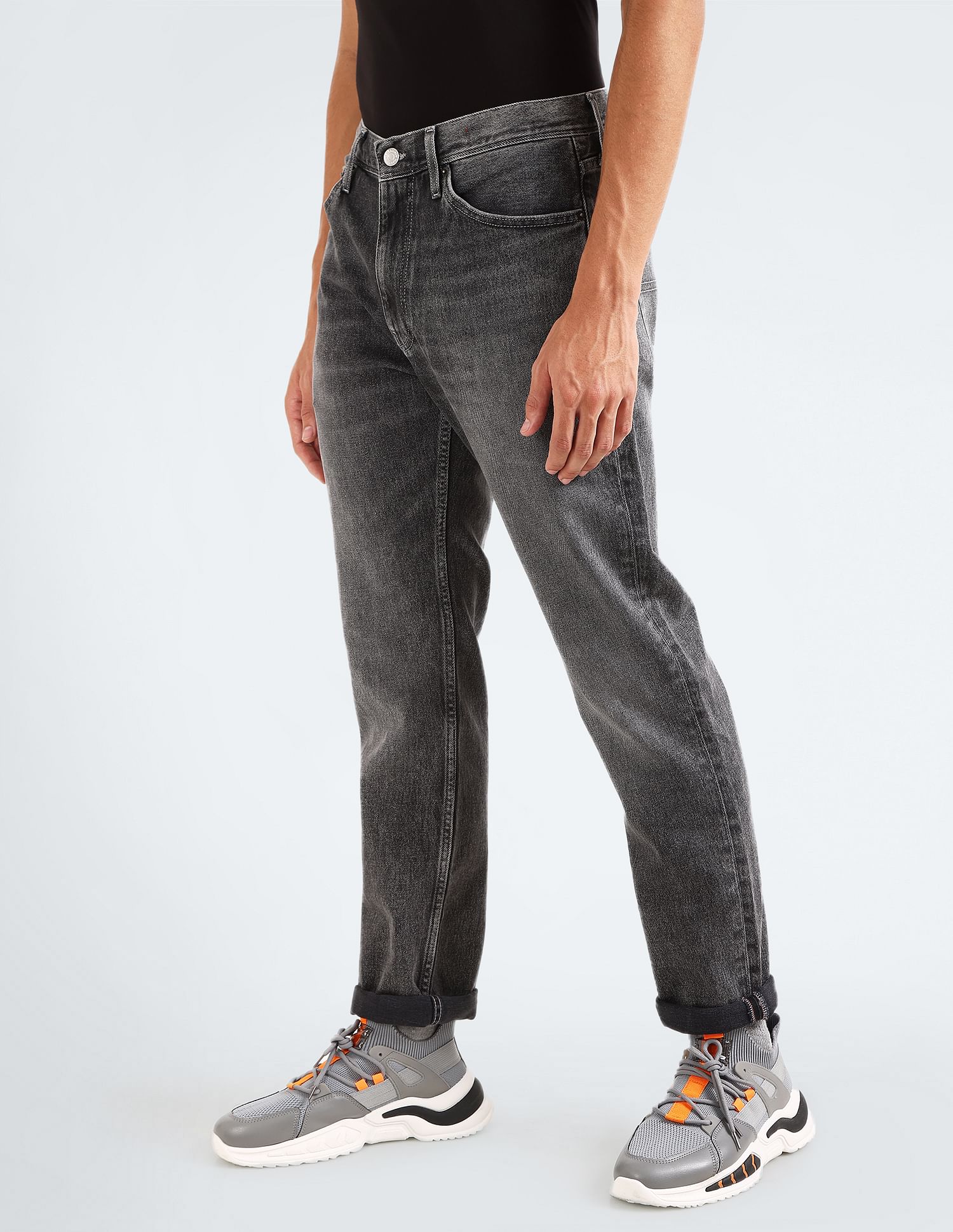 tommy hilfiger relaxed fit jeans