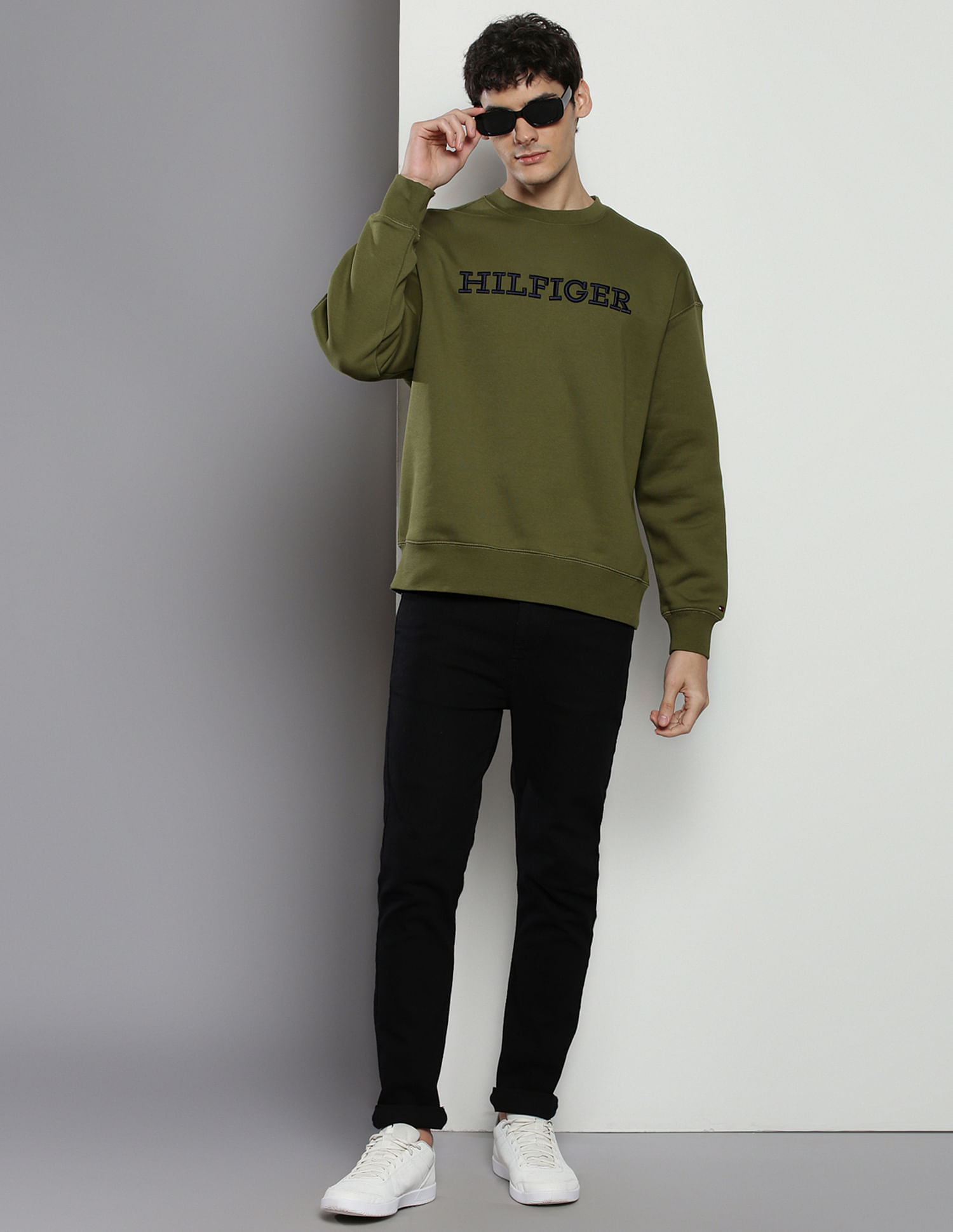 Tommy Hilfiger Crew Neck Embroidered Sweatshirt