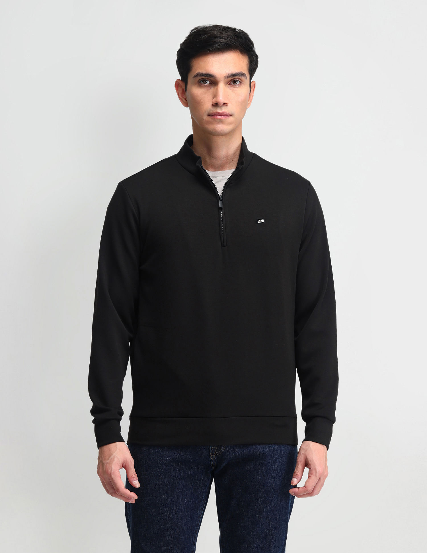 Arrow Sport Solid Regular Fit Sweatshirt