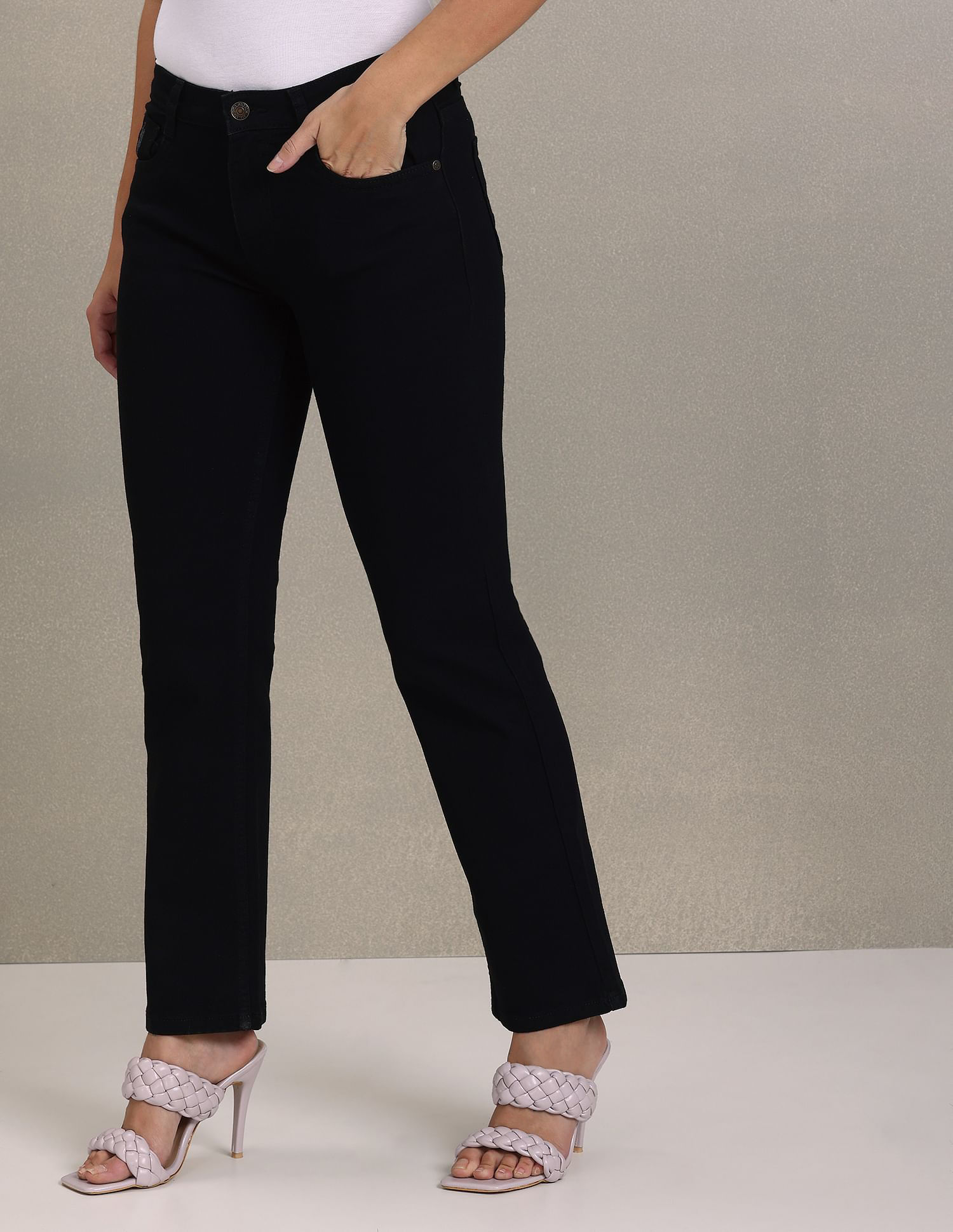 U.S. Polo Assn. Women Mid Rise Straight Fit Twill Jeans
