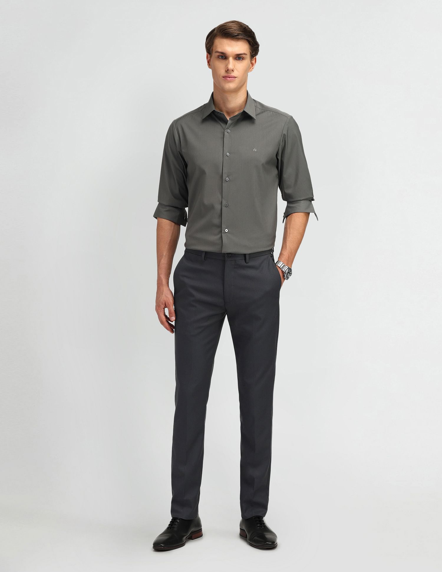 Arrow Newyork Slim Fit Mid Rise Trousers