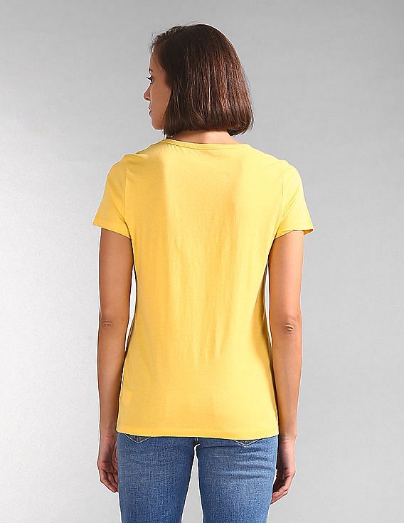 【ULLALA】Tina Short Sleeve Women's Fair Yellow Buy GAP Women Yellow Stud Embellished Short Sleeve T-Shirt