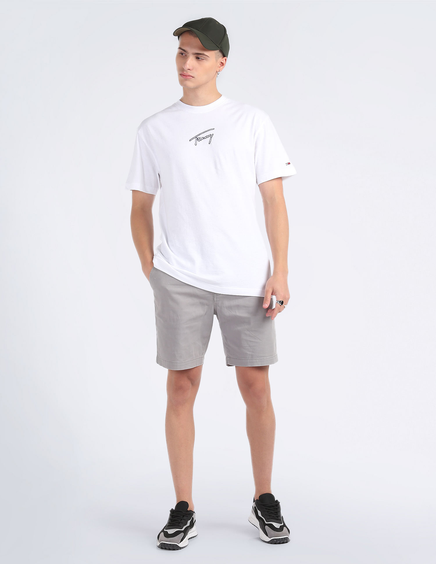 Tommy Hilfiger Transitional Cotton Signature Logo T-Shirt
