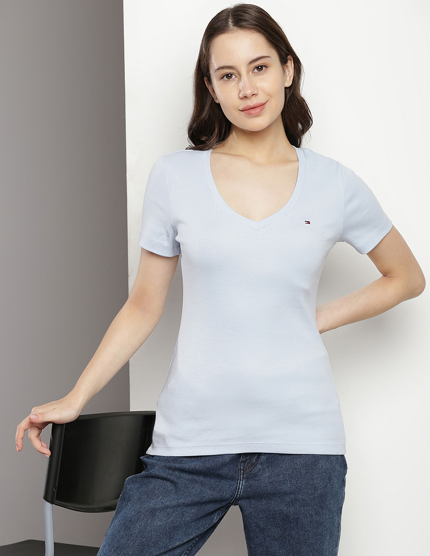 Tommy Hilfiger Cotton V-Neck Solid T-Shirt