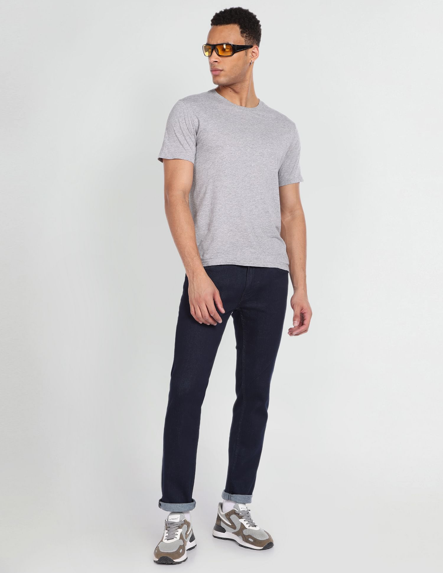 Flying Machine Slim Tapered Fit Rinsed Jeans