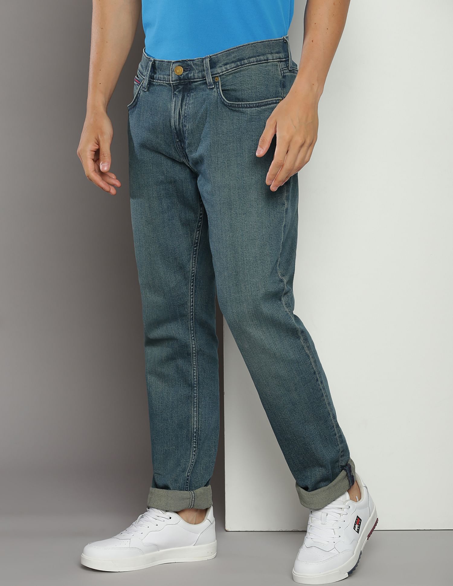 Tommy Hilfiger Mid Rise Ryan Straight Fit Jeans
