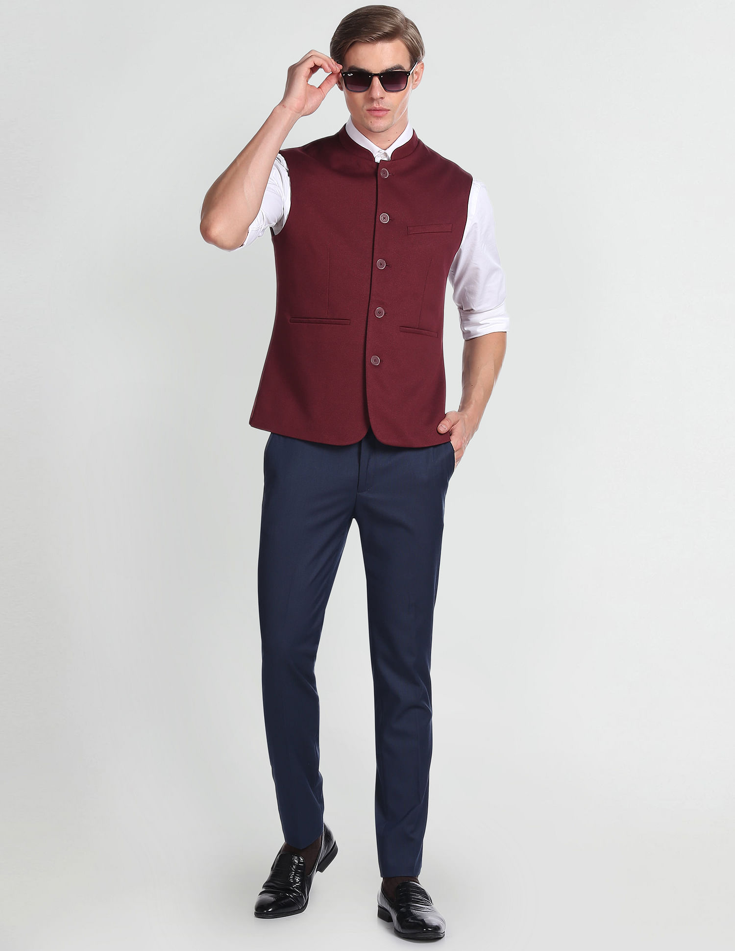 Exploring Different Types of Jackets for Kurtas: Nehru, Bandhgala, and