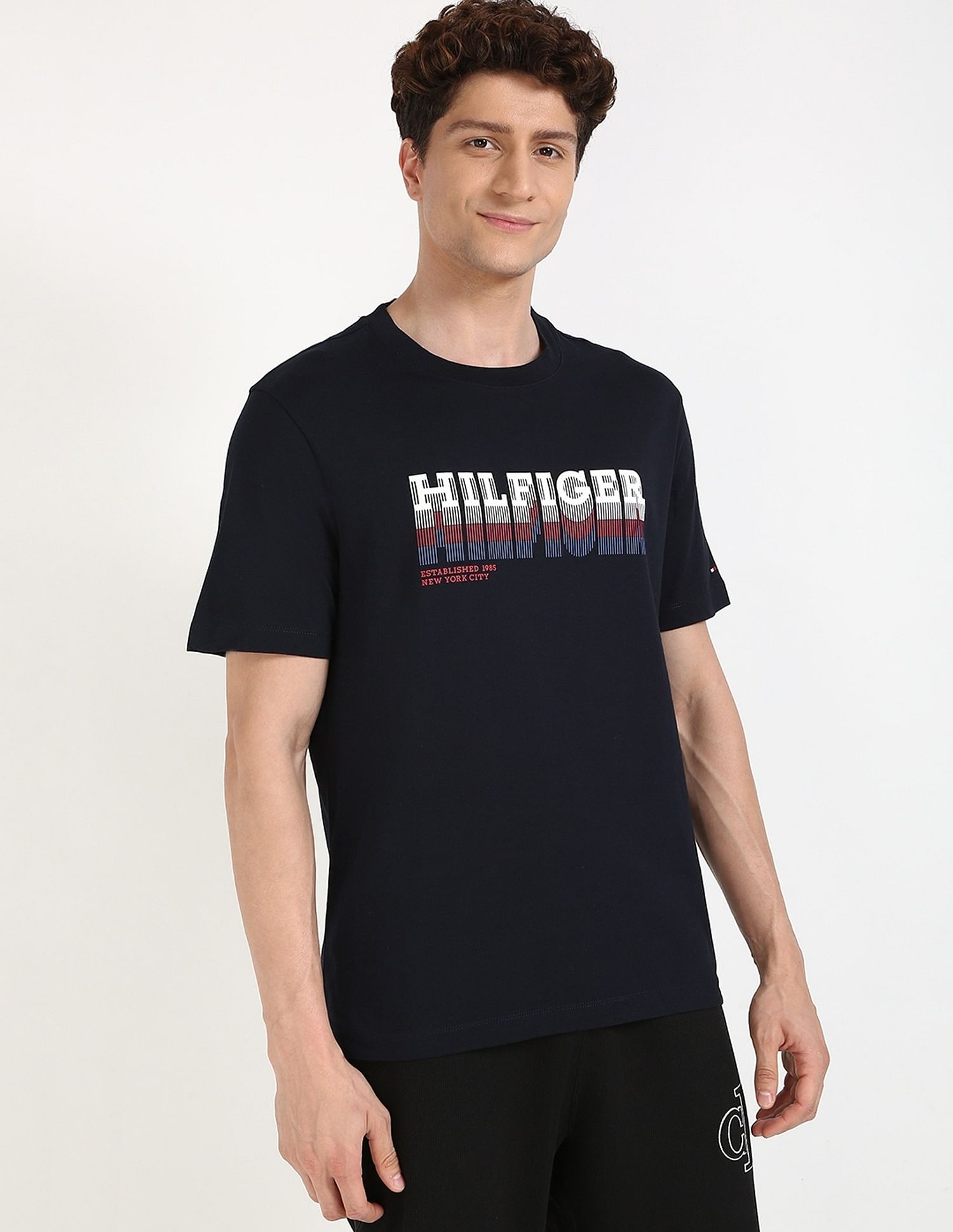 Tommy Hilfiger Logo Regular-Fit Cotton T-Shirt