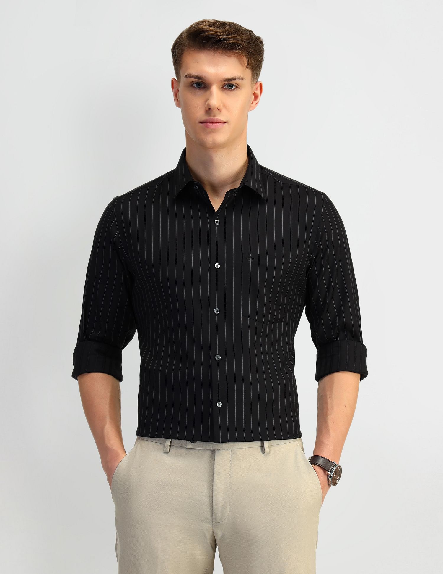 Arrow Liberty Classic Fit Vertical Striped Shirt
