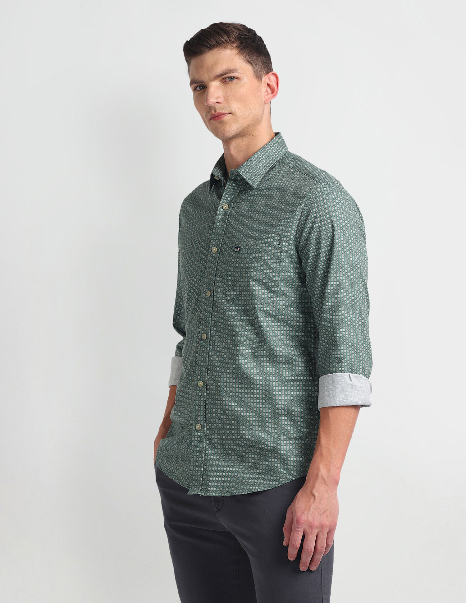 Arrow Sports Pure Cotton Herringbone Shirt