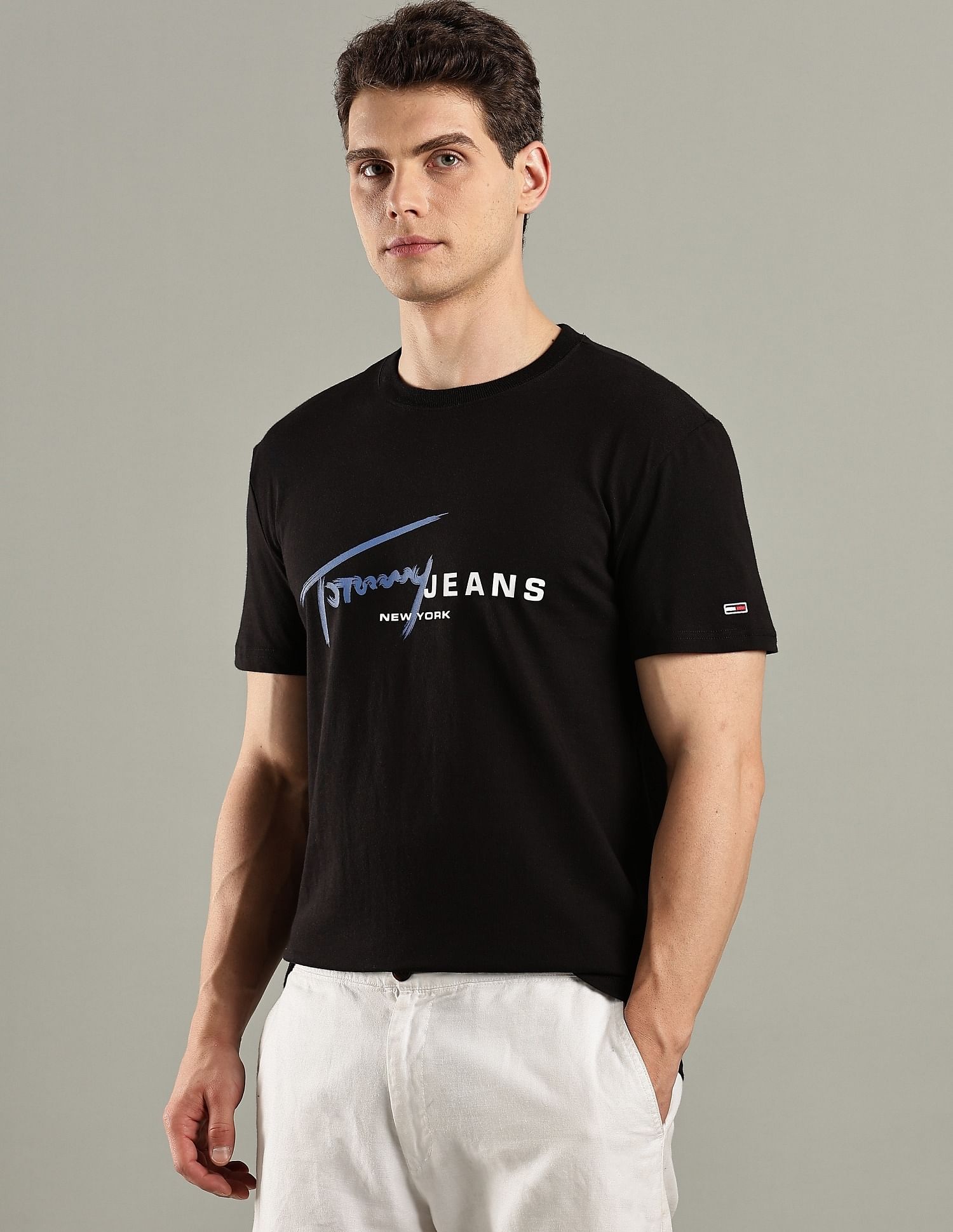 Tommy Hilfiger Logo Regular-Fit Cotton T-Shirt